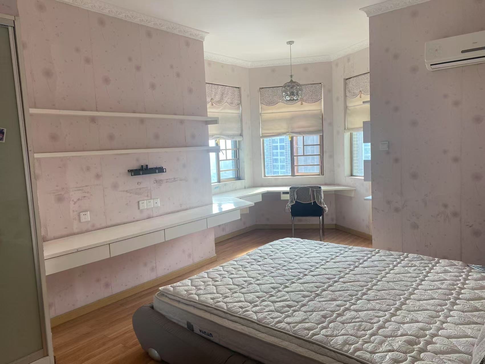 湘水明珠 3室2厅1卫 2000.0元/月 湘水明珠 3室2厅1卫 2000.0元/月室内图