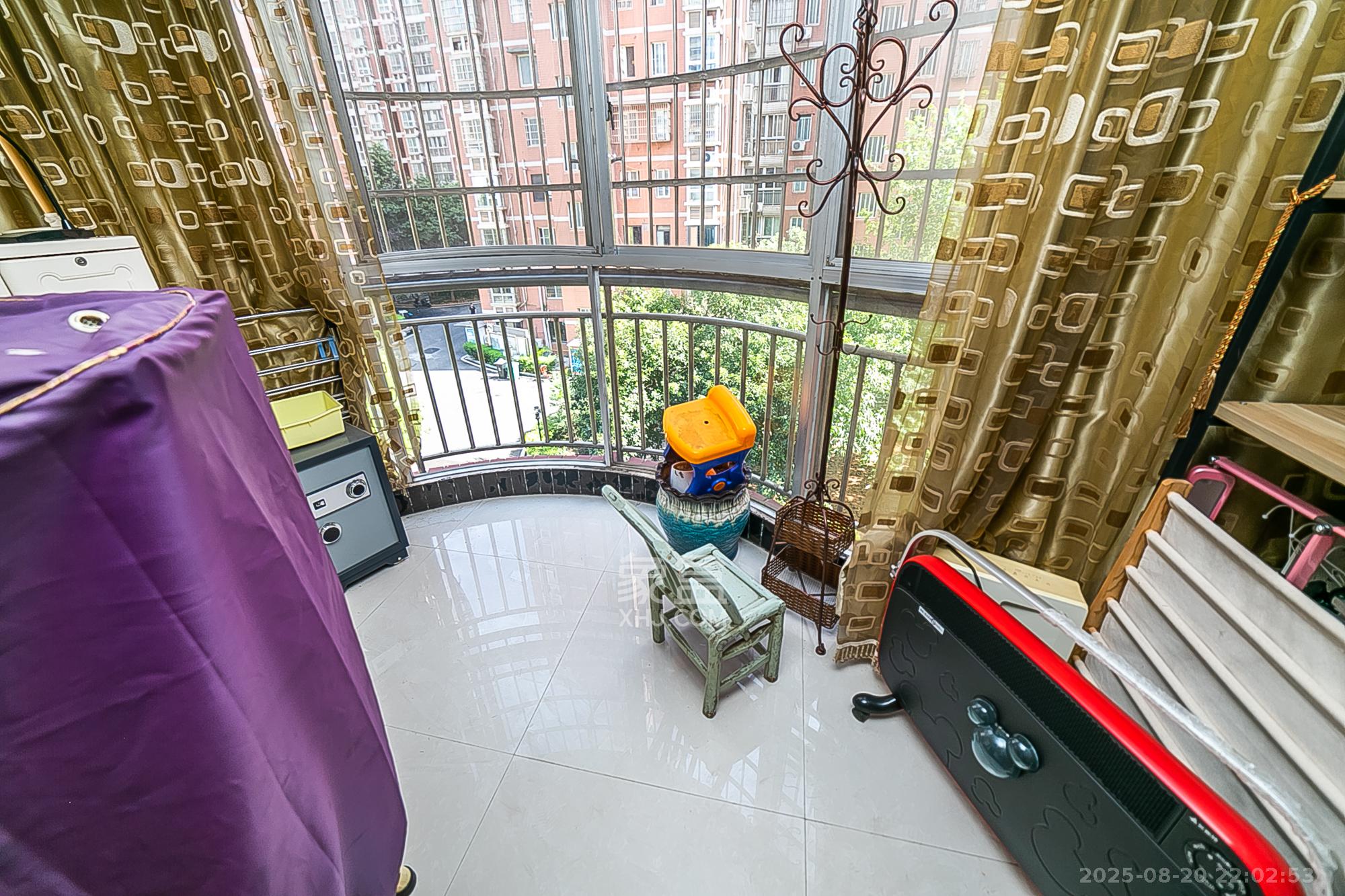 都江新城(都江新苑)  3室2厅2卫    118.8万 都江新城(都江新苑)  3室2厅2卫    118.8万阳台