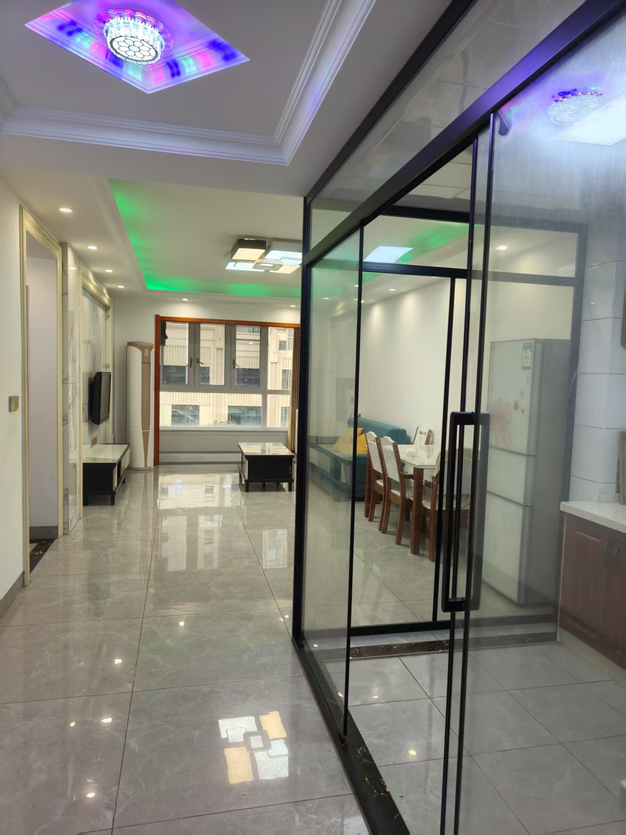 碧桂园梓山府 2室1厅1卫 1800.0元/月 碧桂园梓山府 2室1厅1卫 1800.0元/月室内图