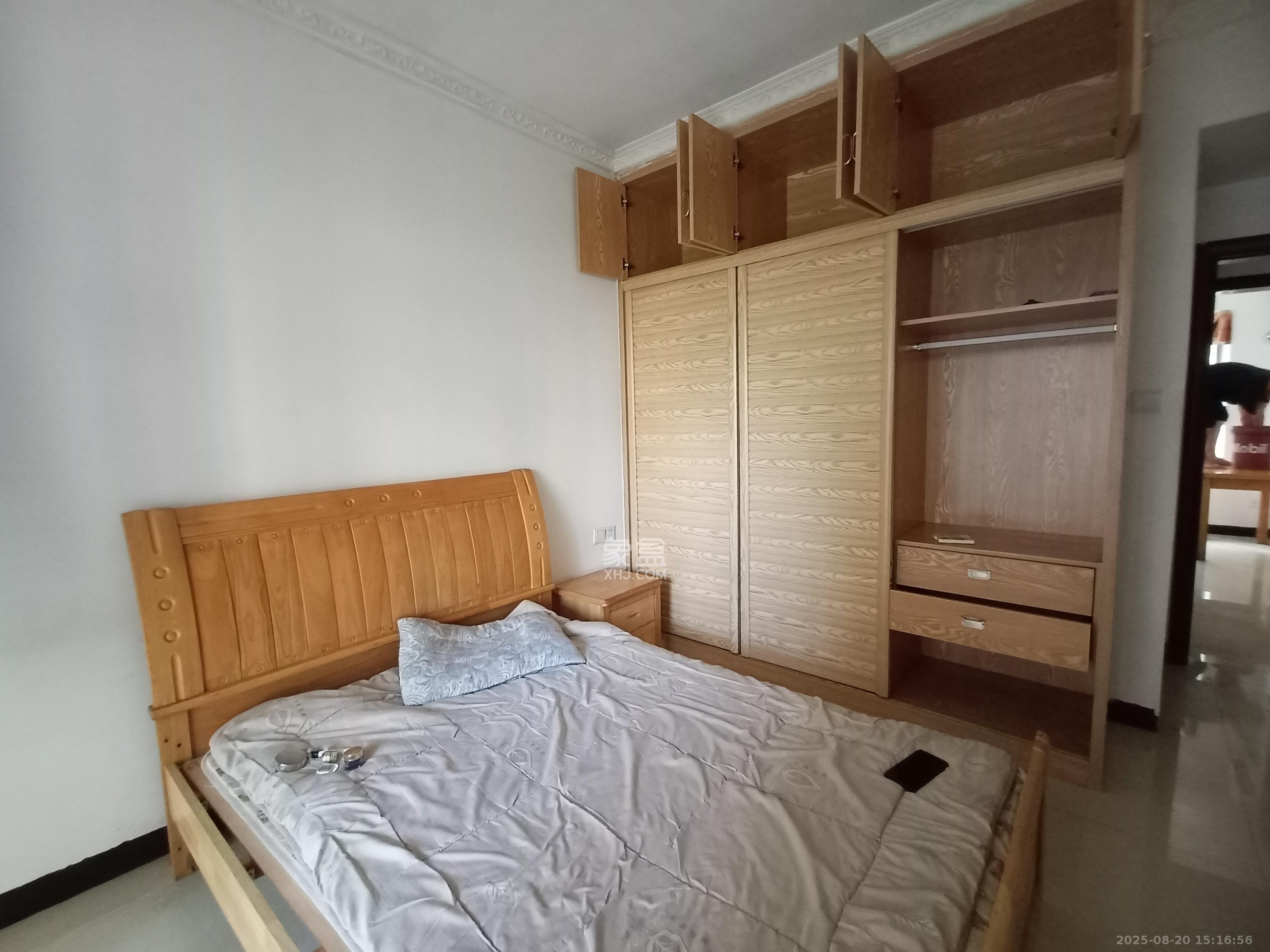 茶山馨苑 3室2厅1卫 2900.0元/月 茶山馨苑 3室2厅1卫 2900.0元/月室内图