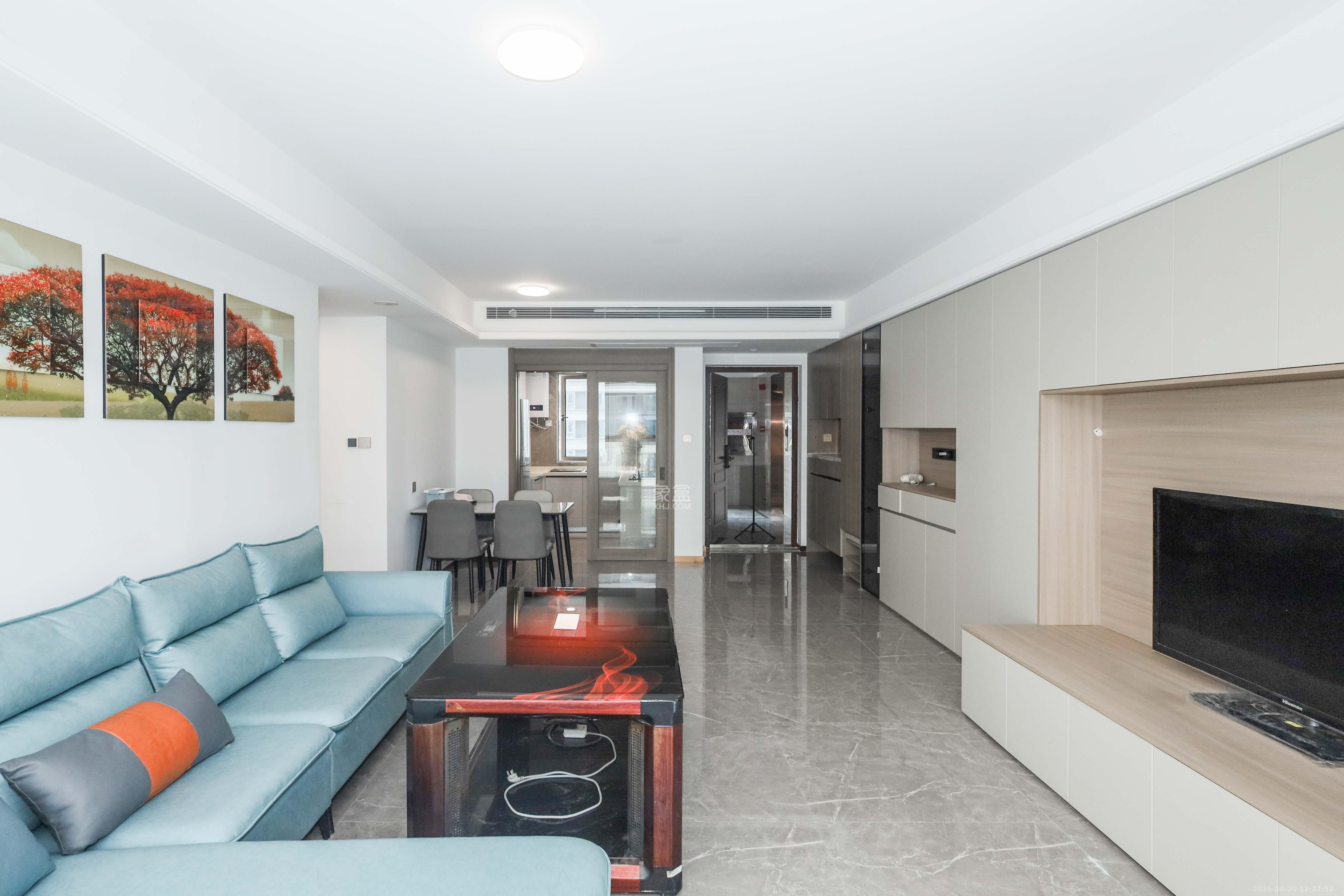 长沙溪山悦 4室2厅2卫 125.0万 长沙溪山悦 4室2厅2卫 125.0万客厅