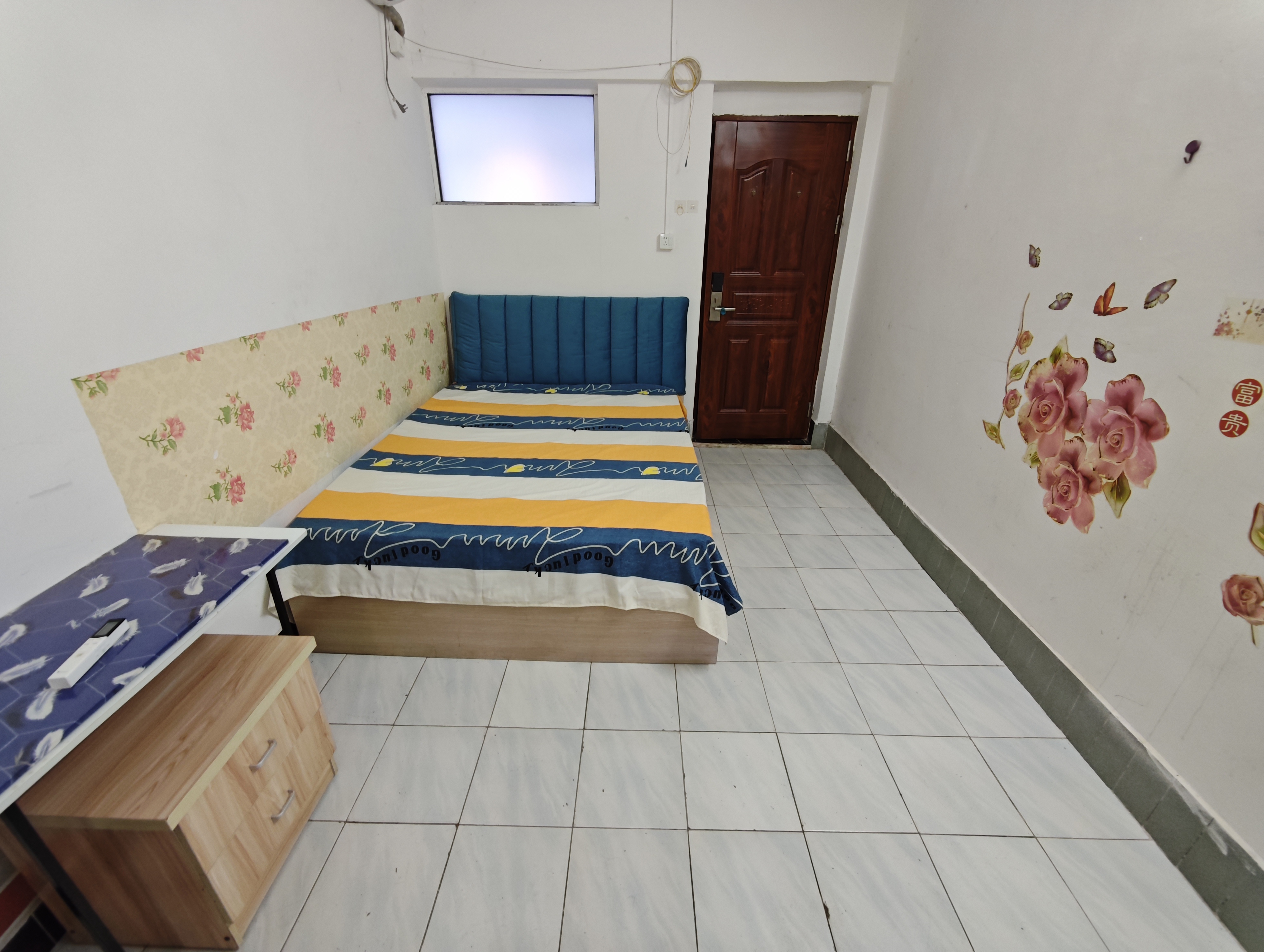 马坡小区 1室0厅1卫 700.0元/月 马坡小区 1室0厅1卫 700.0元/月室内图