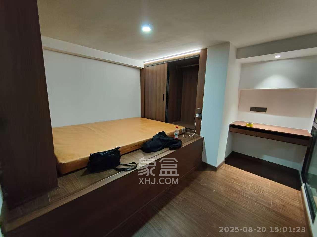 卓越中寰 2室1厅1卫 3000.0元/月 卓越中寰 2室1厅1卫 3000.0元/月室内图