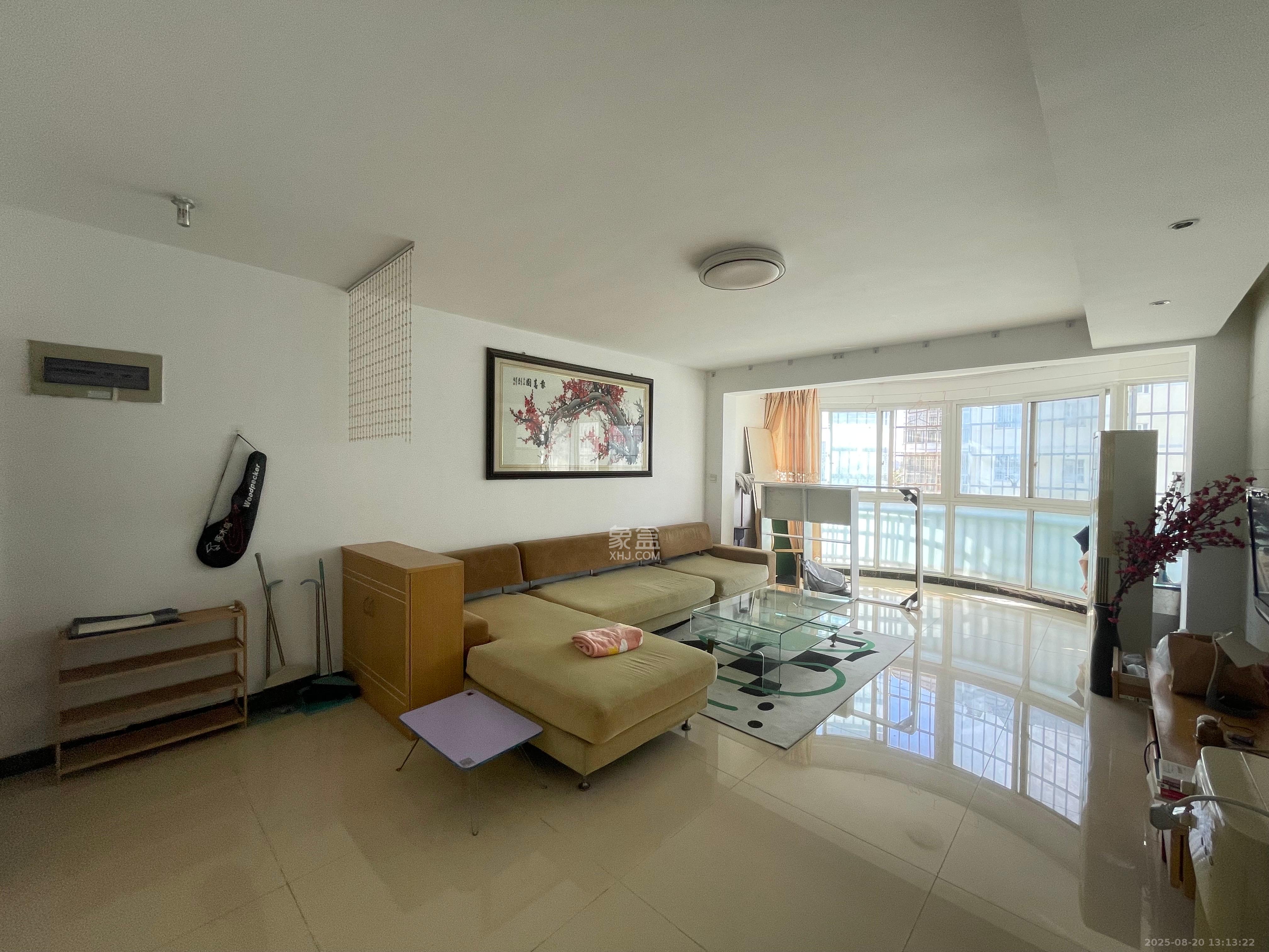 东方名都百草园  3室2厅2卫    1800.0元/月 东方名都百草园  3室2厅2卫    1800.0元/月室内图