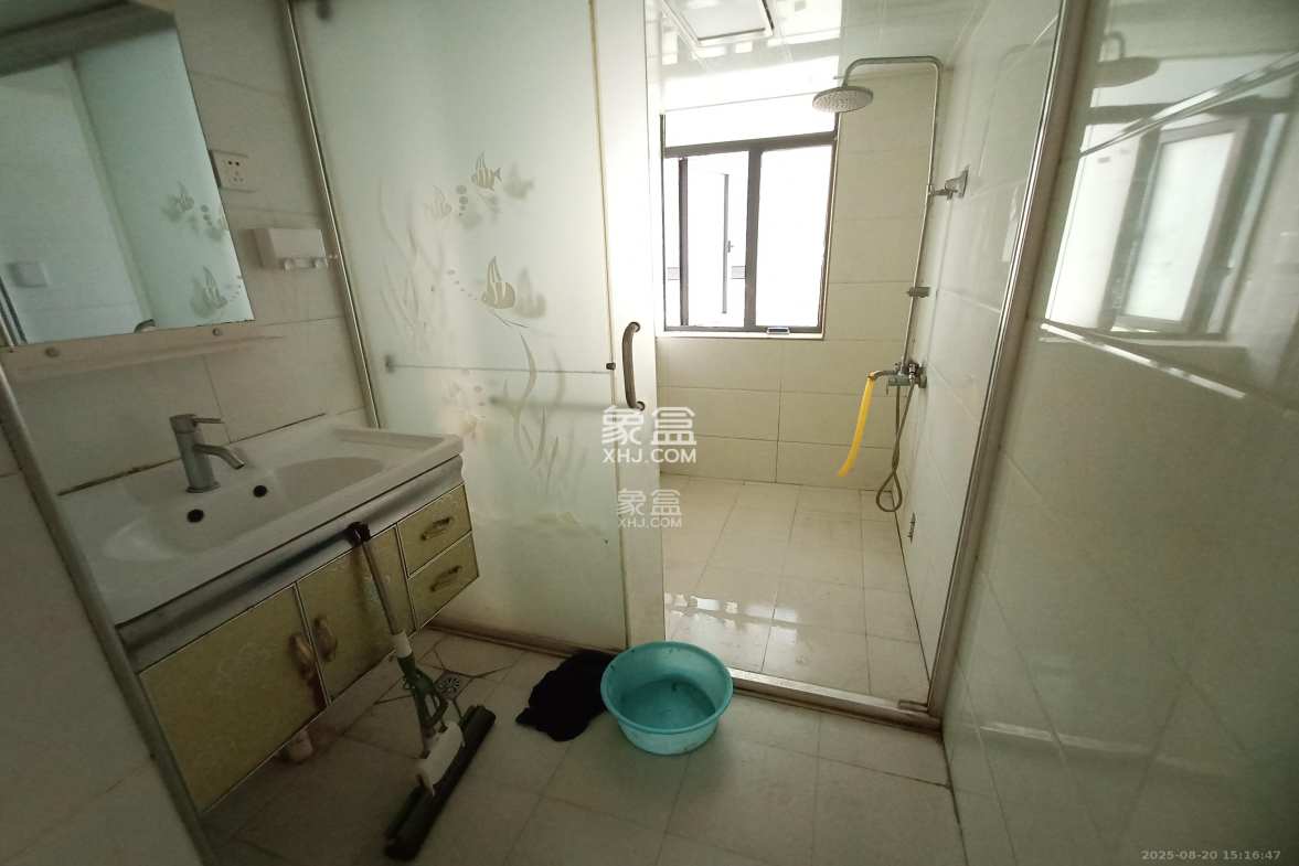 茶山馨苑 3室2厅1卫 2900.0元/月 茶山馨苑 3室2厅1卫 2900.0元/月室内图