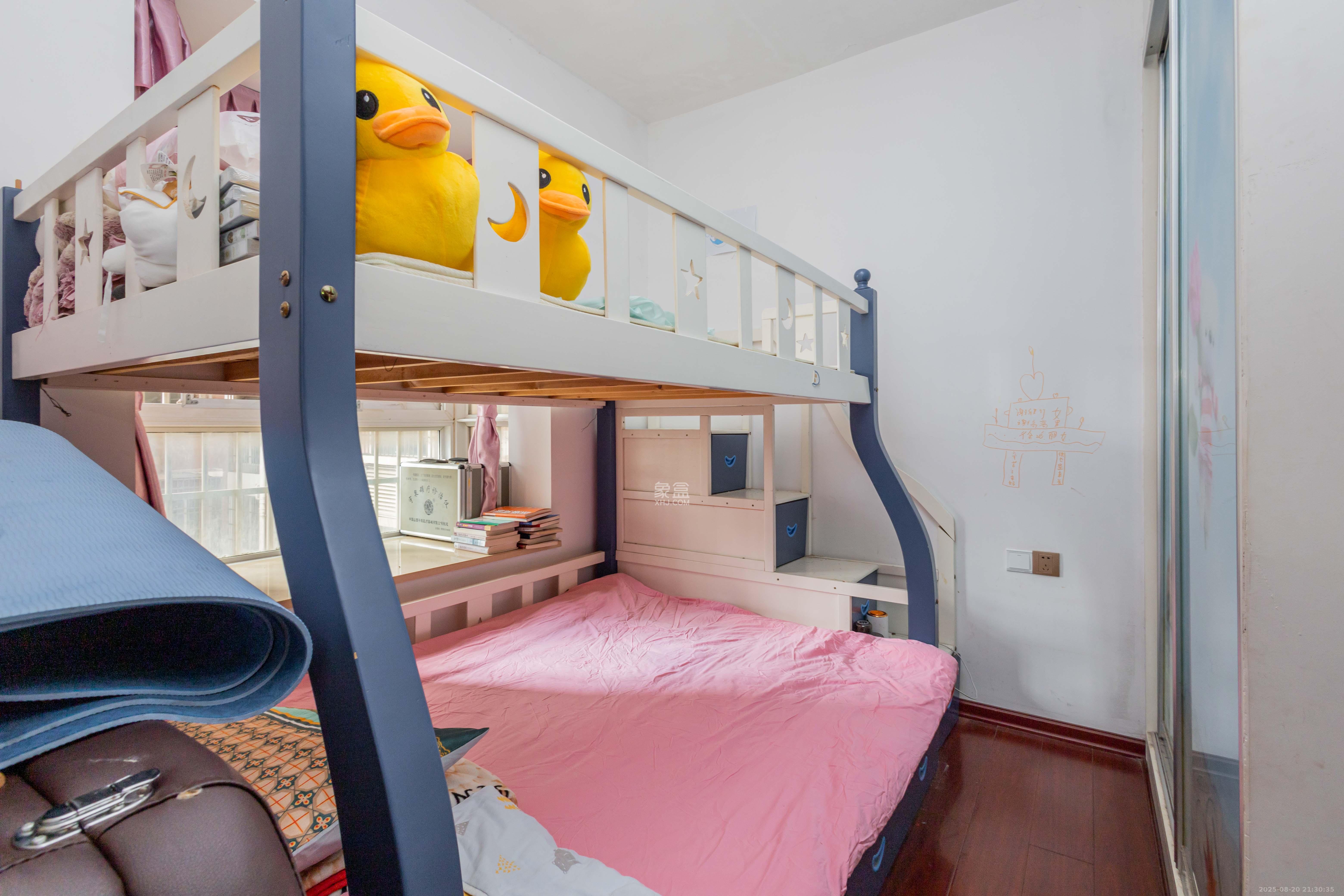 东门尚苑 2室2厅1卫 42.8万 东门尚苑 2室2厅1卫 42.8万卧室