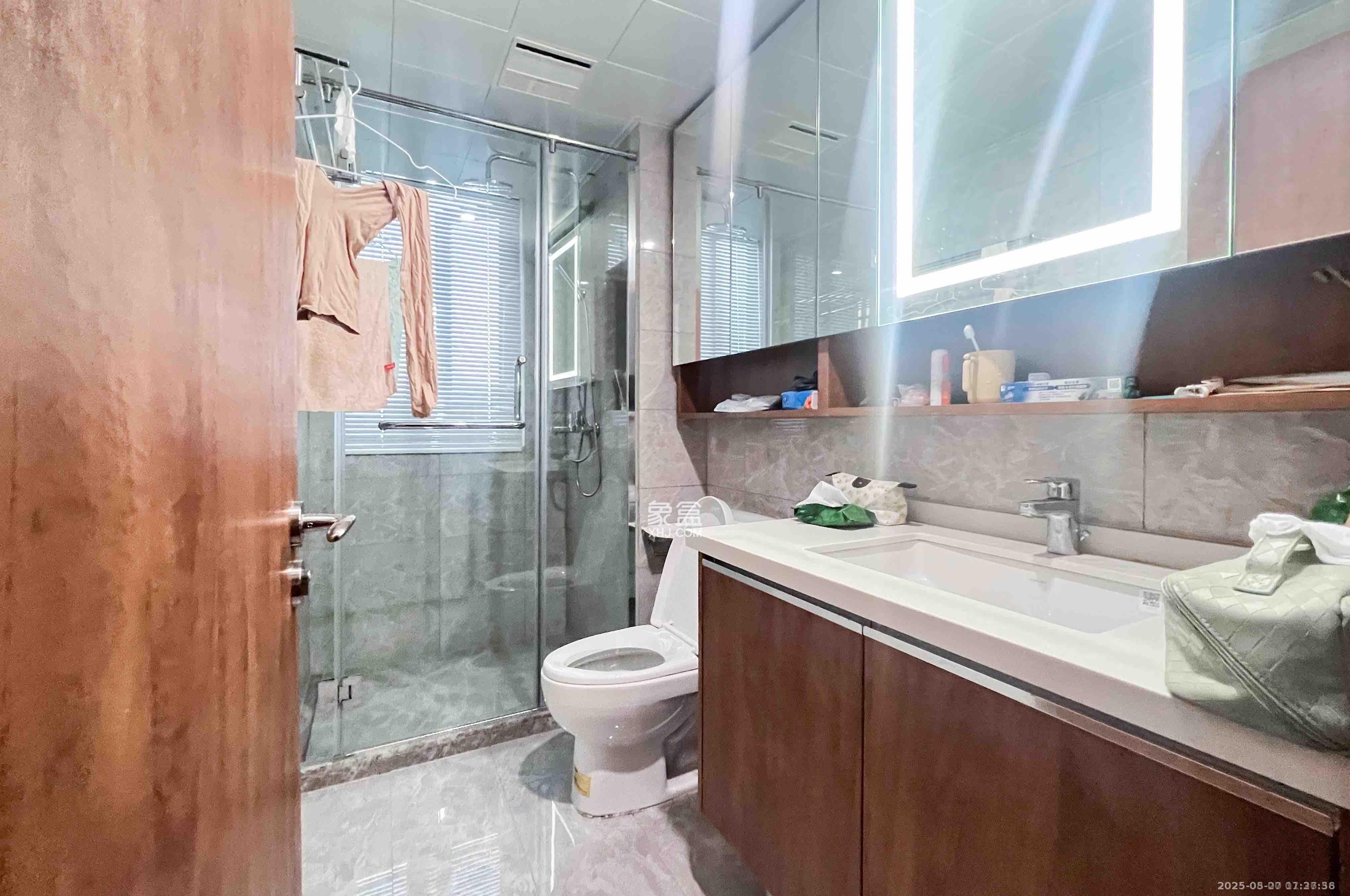 旭辉都会山 3室2厅2卫 4000.0元/月 旭辉都会山 3室2厅2卫 4000.0元/月室内图