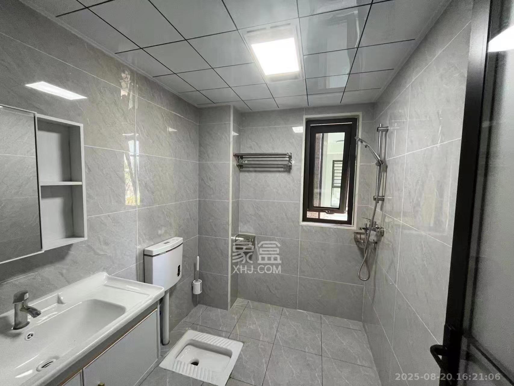 世茂璀璨天城 3室2厅2卫 3200.0元/月 世茂璀璨天城 3室2厅2卫 3200.0元/月室内图