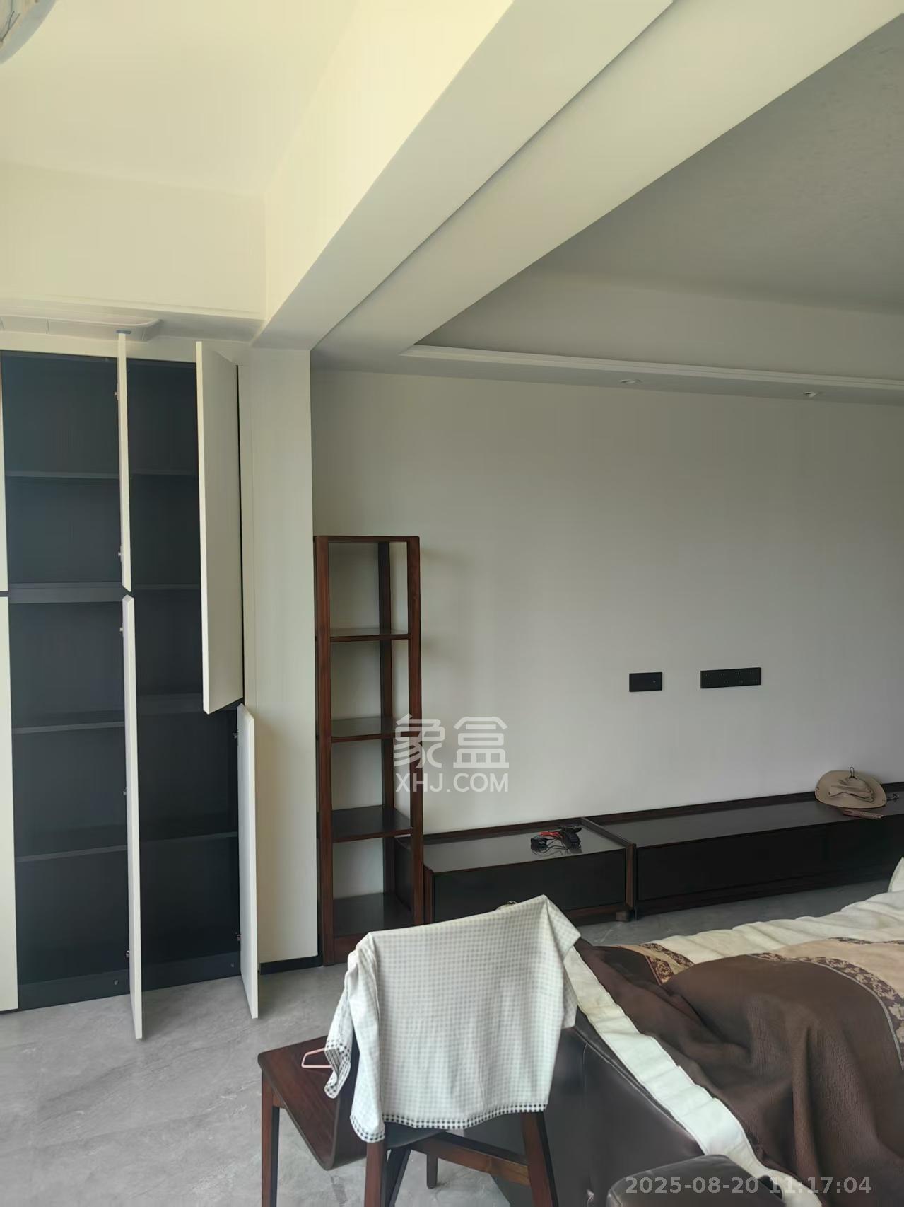 万科森林公园  4室2厅2卫    4200.0元/月室内图