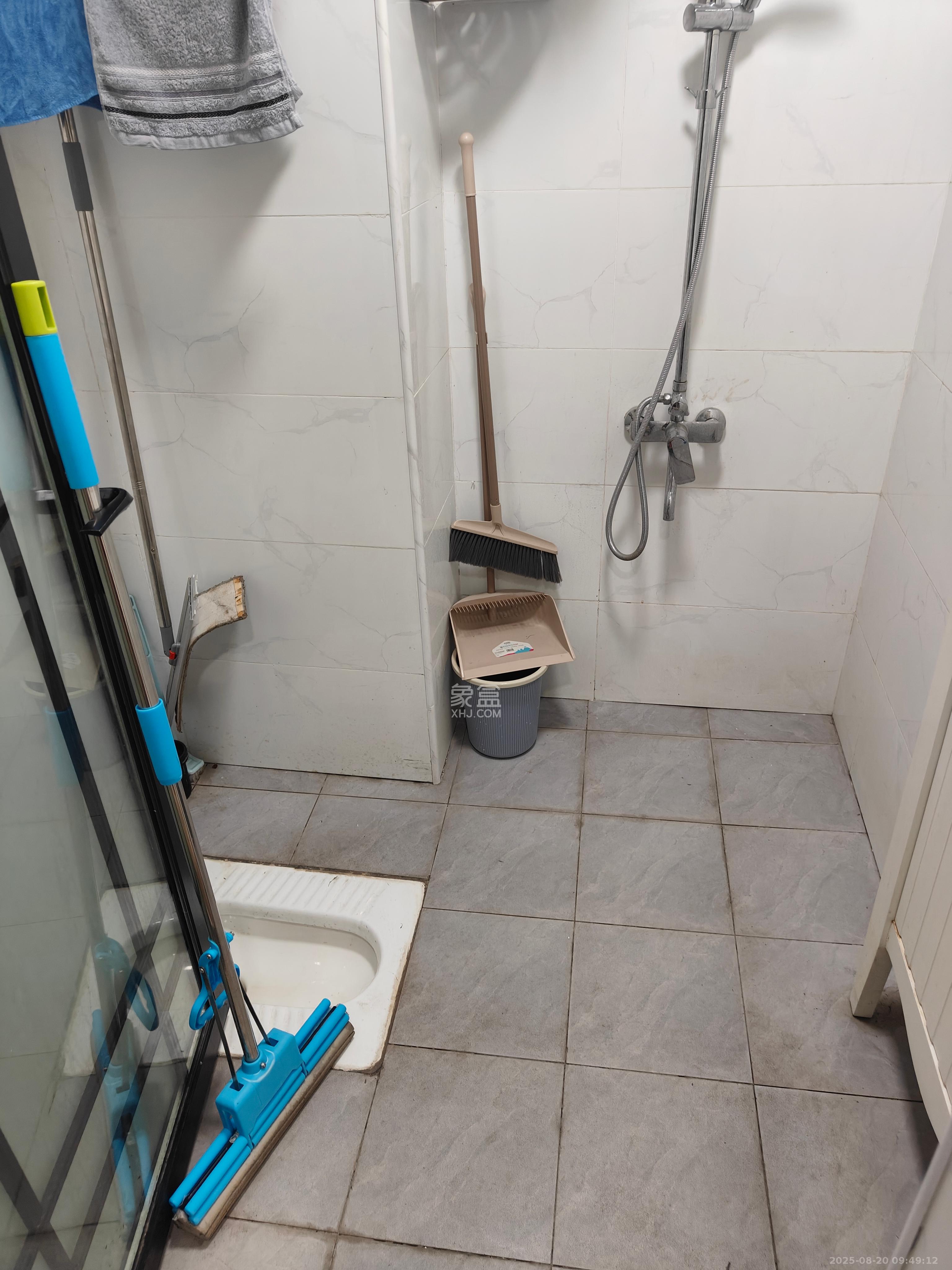 明发国际城  1室1厅1卫    1500.0元/月室内图