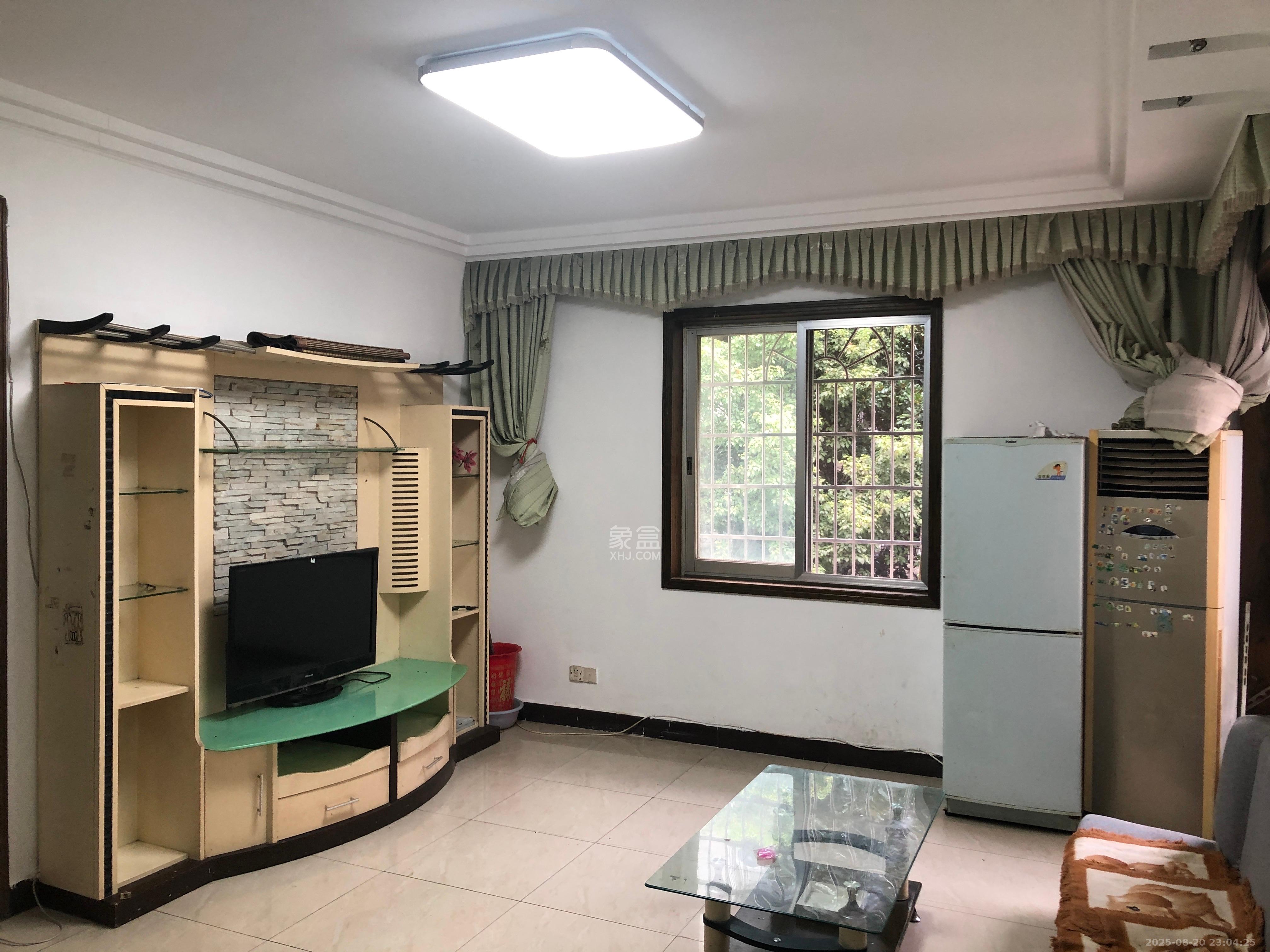 杏林小区  2室2厅1卫   2400.00元/月室内图1