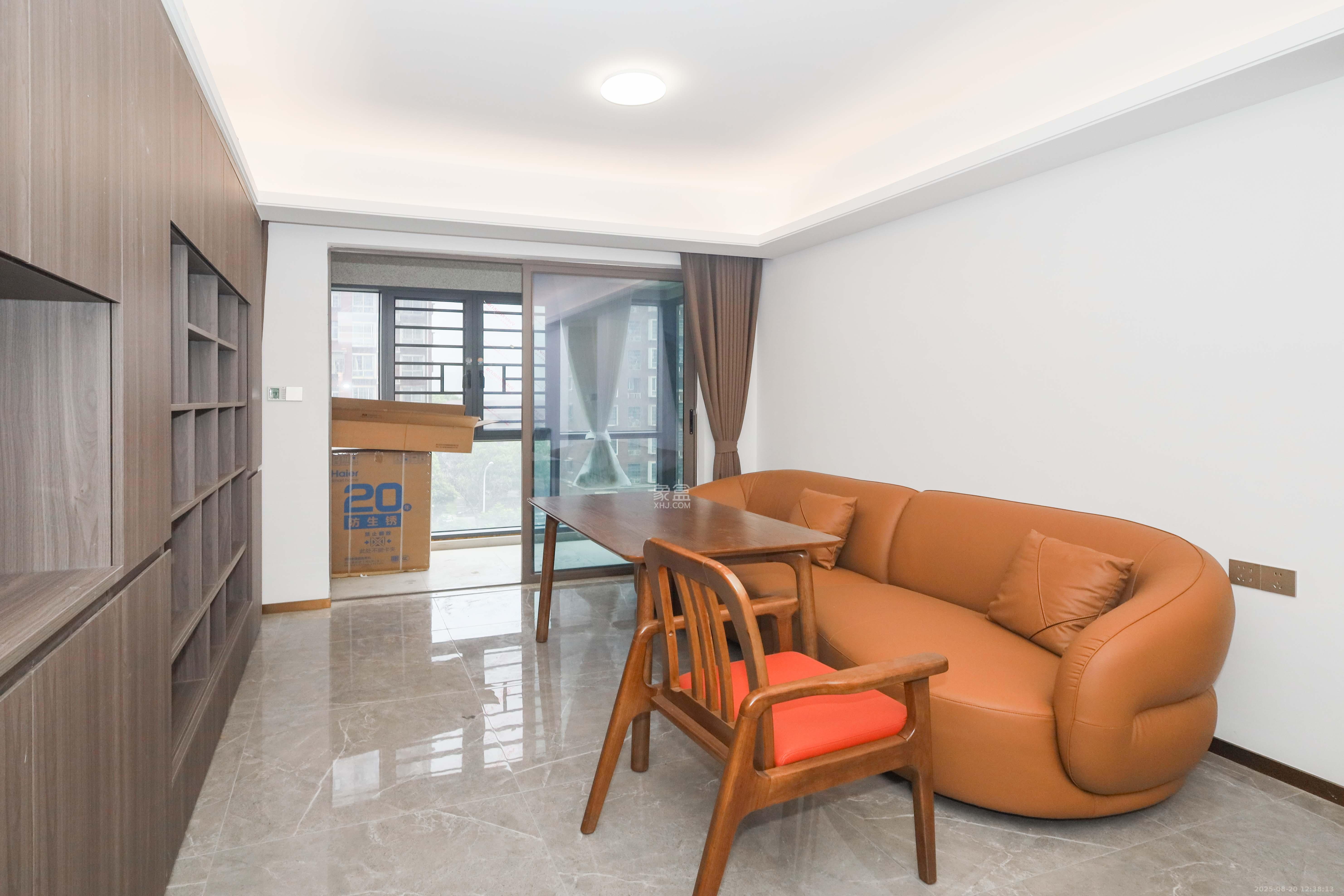 长沙溪山悦  3室2厅1卫    120.0万客厅