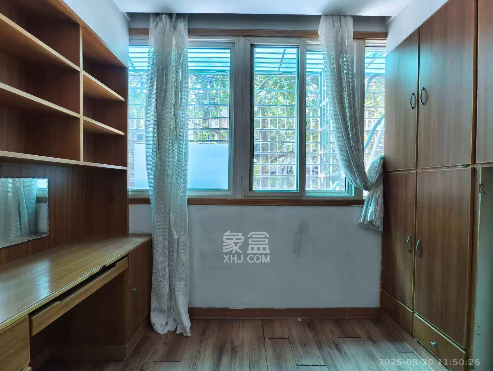 荷花园电信宿舍（天辰荷花苑）  2室2厅1卫   1800.00元/月室内图