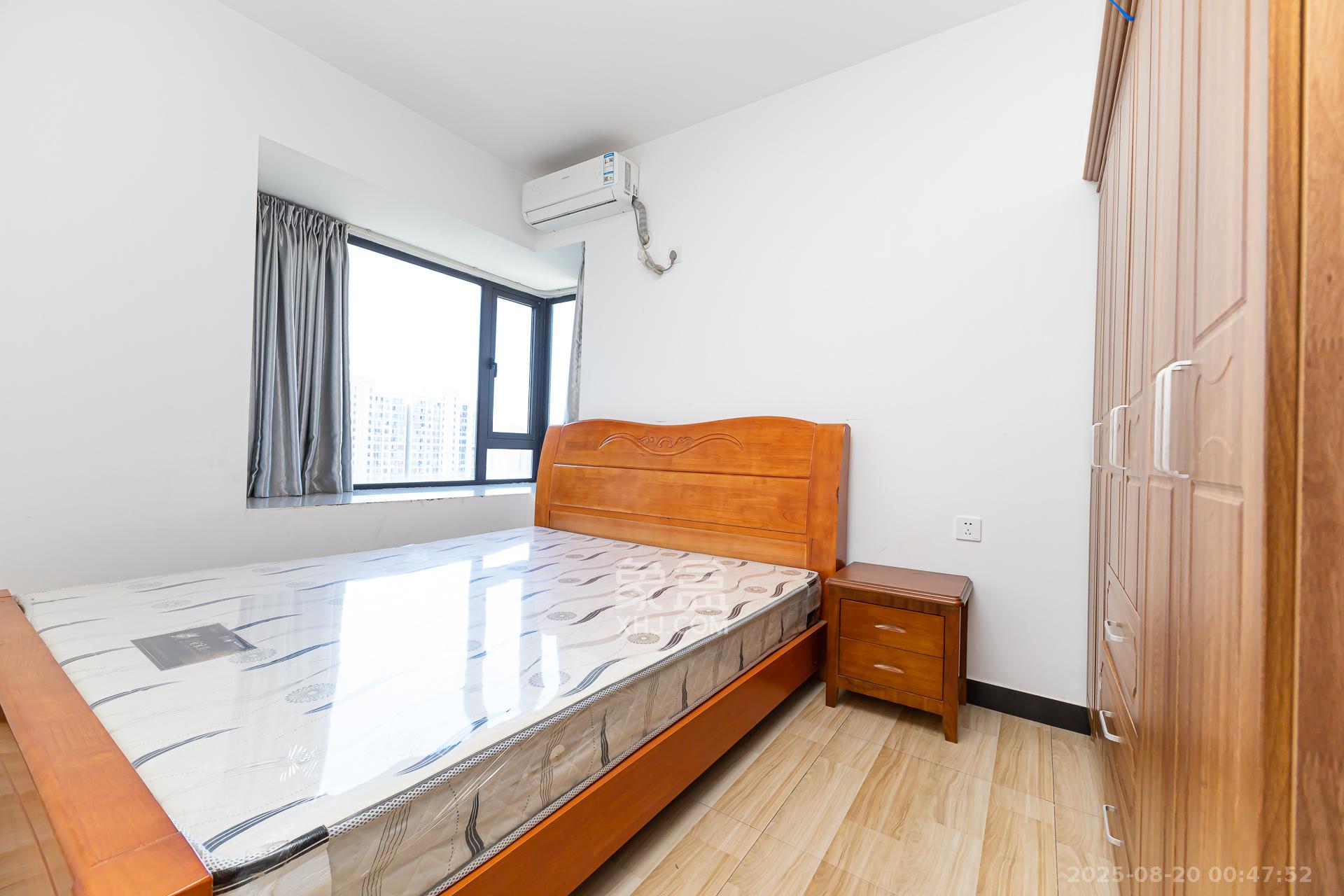 勤诚达境界城 3室2厅1卫 78.0万 勤诚达境界城 3室2厅1卫 78.0万卧室