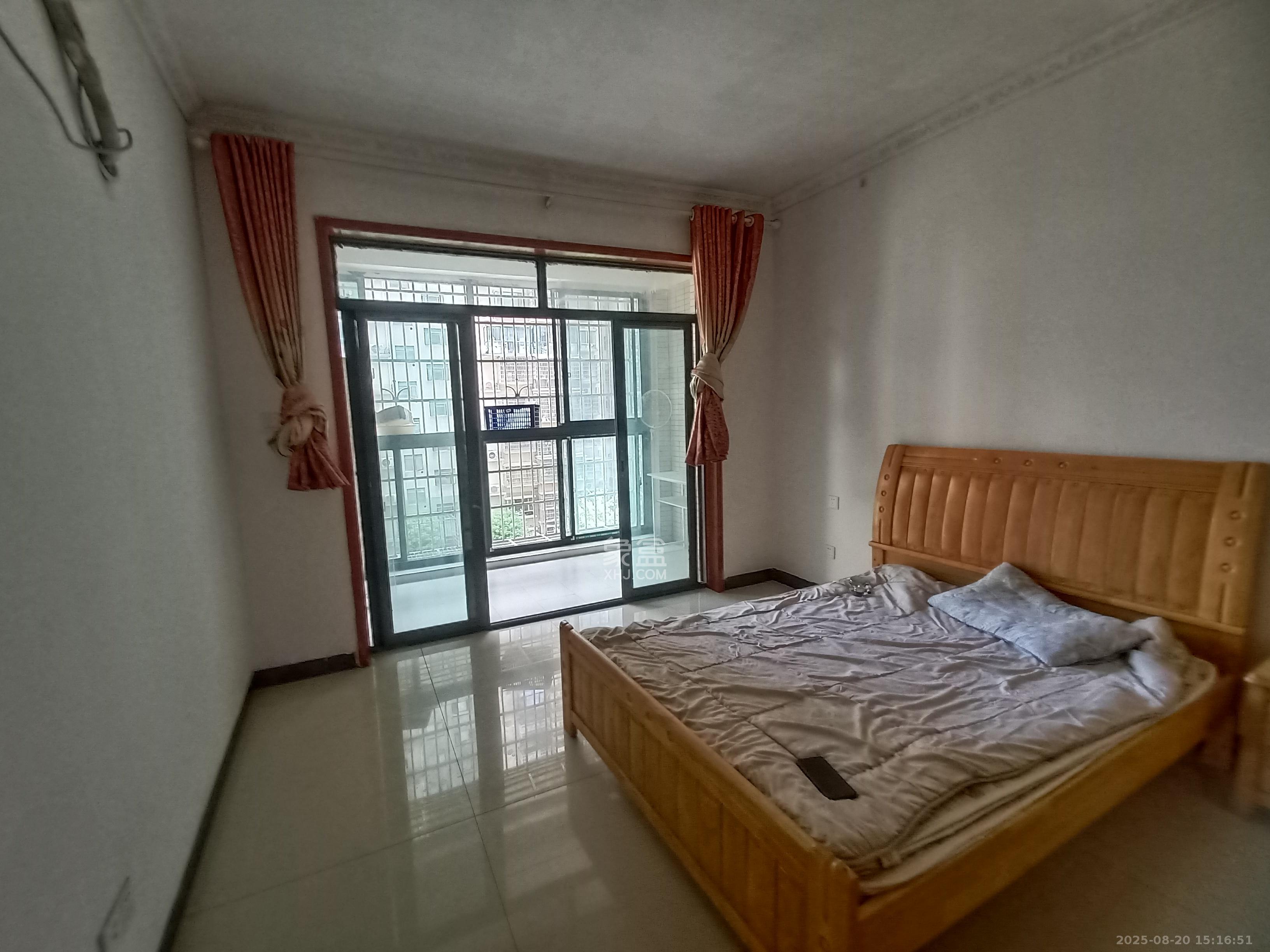 茶山馨苑  3室2厅1卫    2900.0元/月室内图