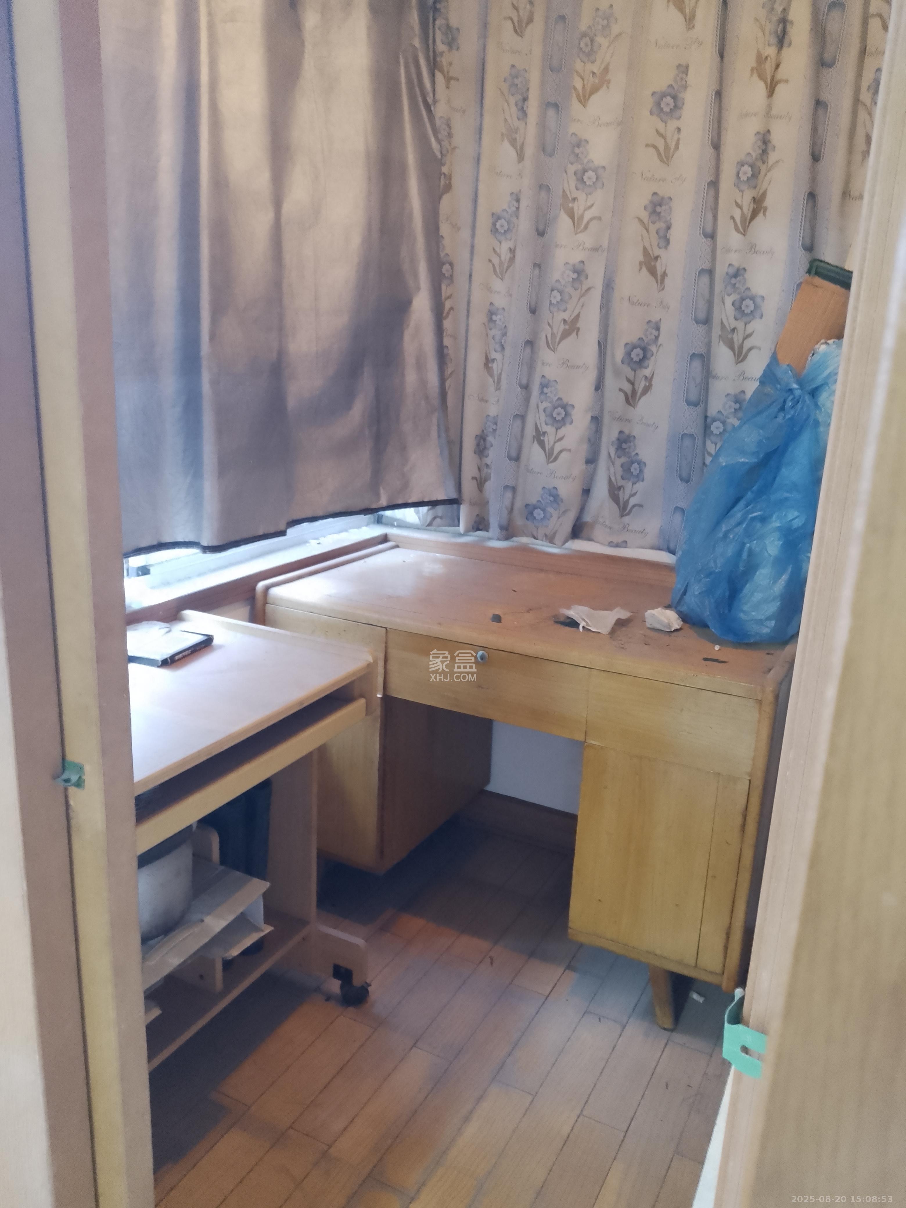 东瓜山二村  2室1厅1卫   1400.00元/月室内图