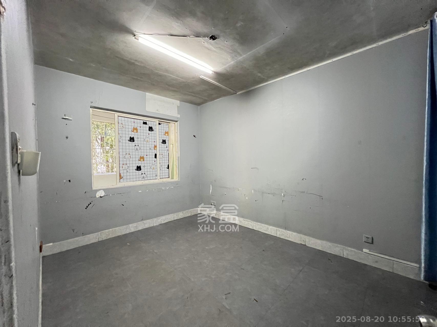 荷花园电信宿舍(天辰荷花苑)  2室0厅0卫    2100.0元/月 荷花园电信宿舍(天辰荷花苑)  2室0厅0卫    2100.0元/月室内图