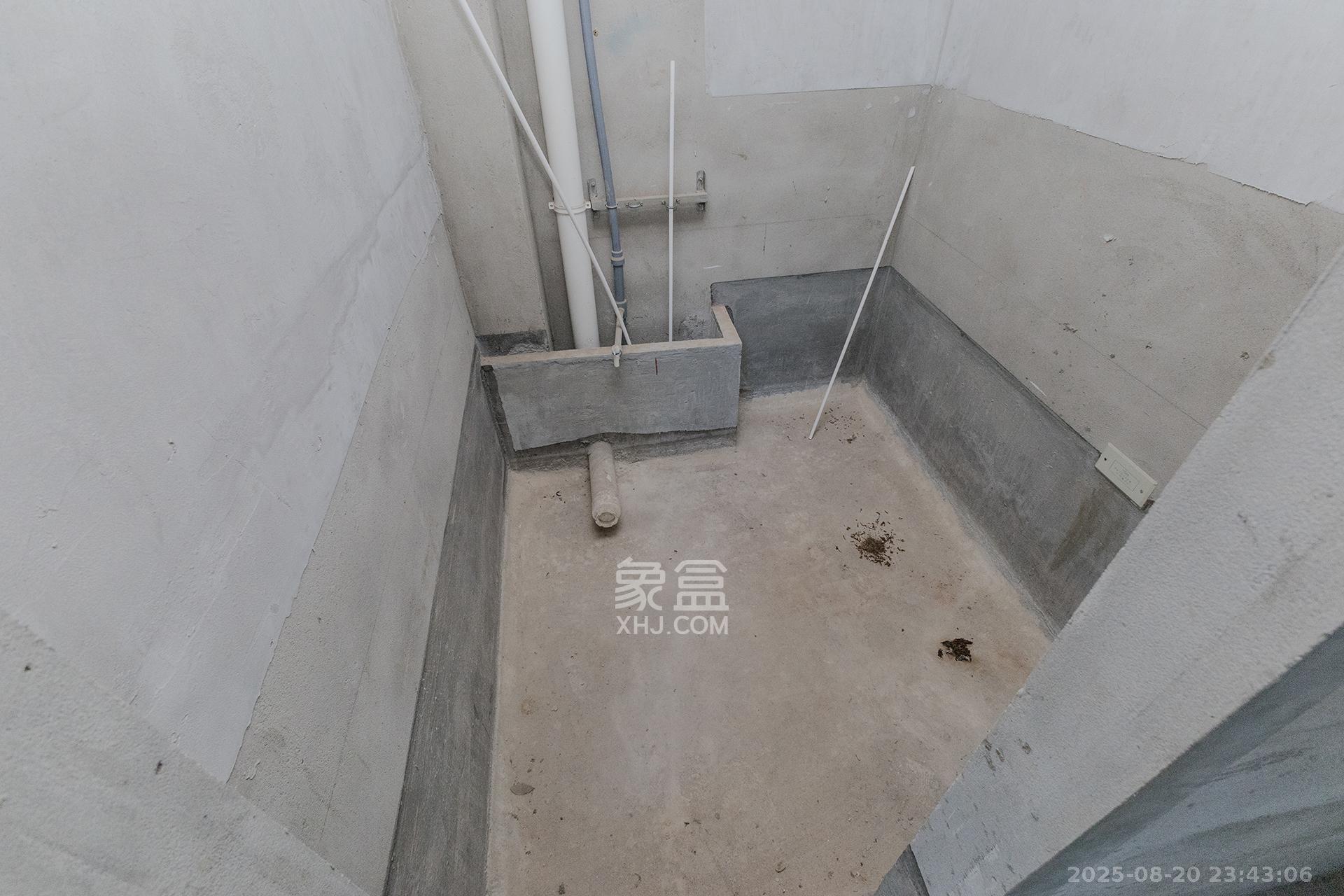 龙湖湘风原著(龙湖湘风星城)  6室2厅4卫    420.0万 龙湖湘风原著(龙湖湘风星城)  6室2厅4卫    420.0万卫生间