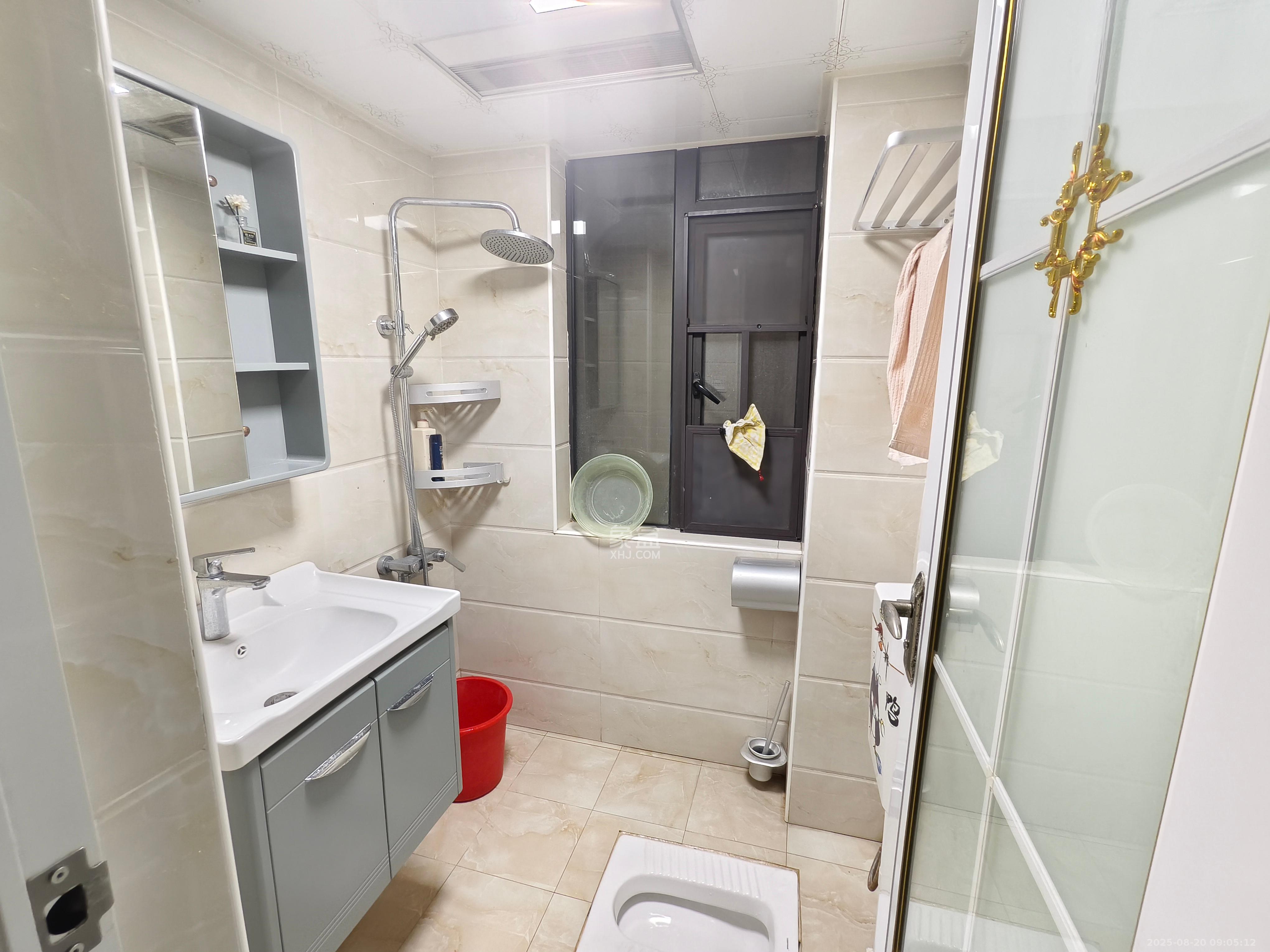 长城水郡  4室2厅2卫    2500.0元/月室内图