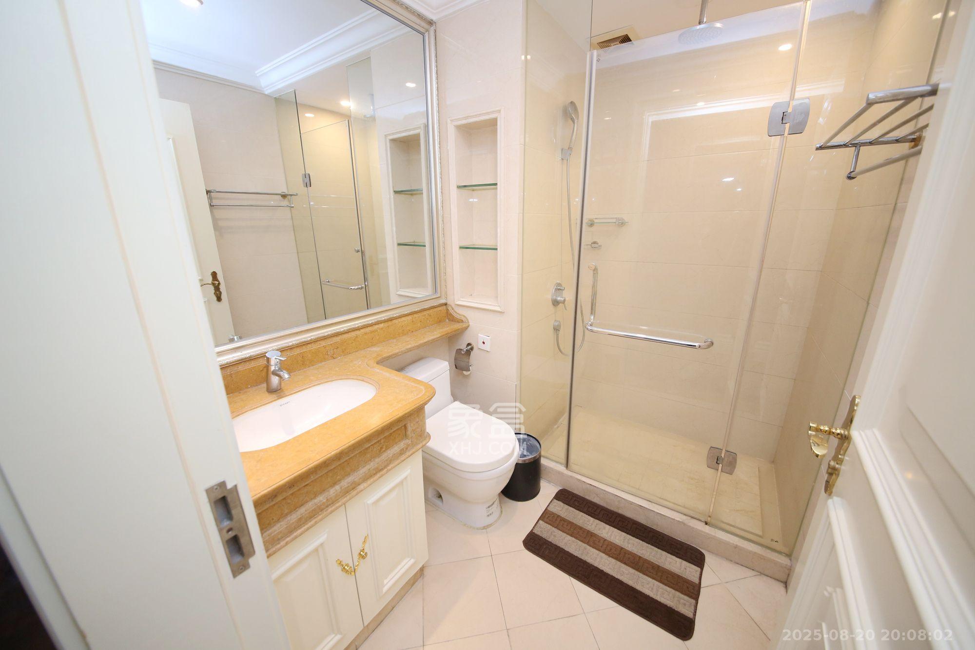 万达公馆 3室2厅3卫 11000.0元/月 万达公馆 3室2厅3卫 11000.0元/月室内图