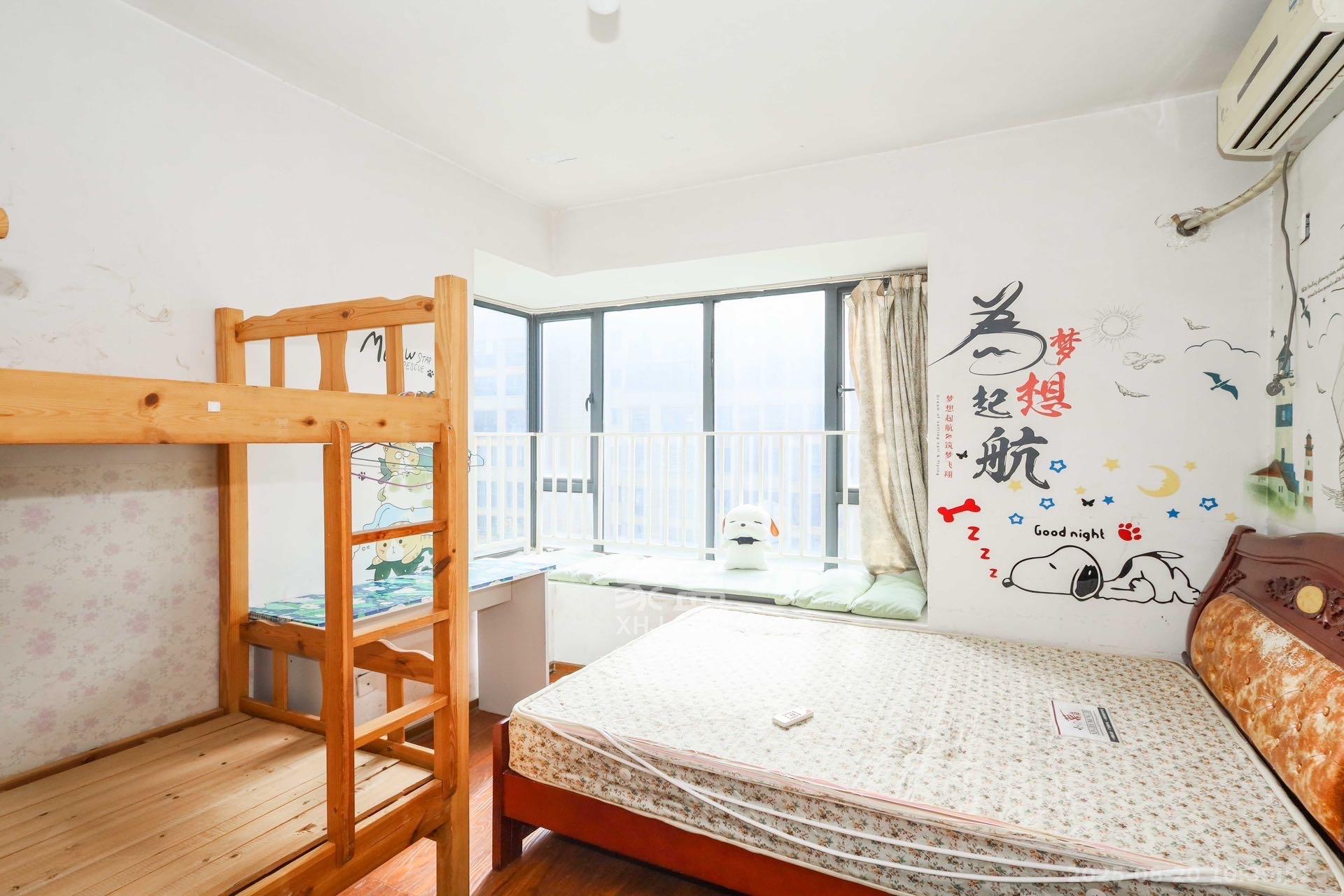 保利麓谷林语B区  3室2厅1卫    2400.0元/月 保利麓谷林语B区  3室2厅1卫    2400.0元/月室内图