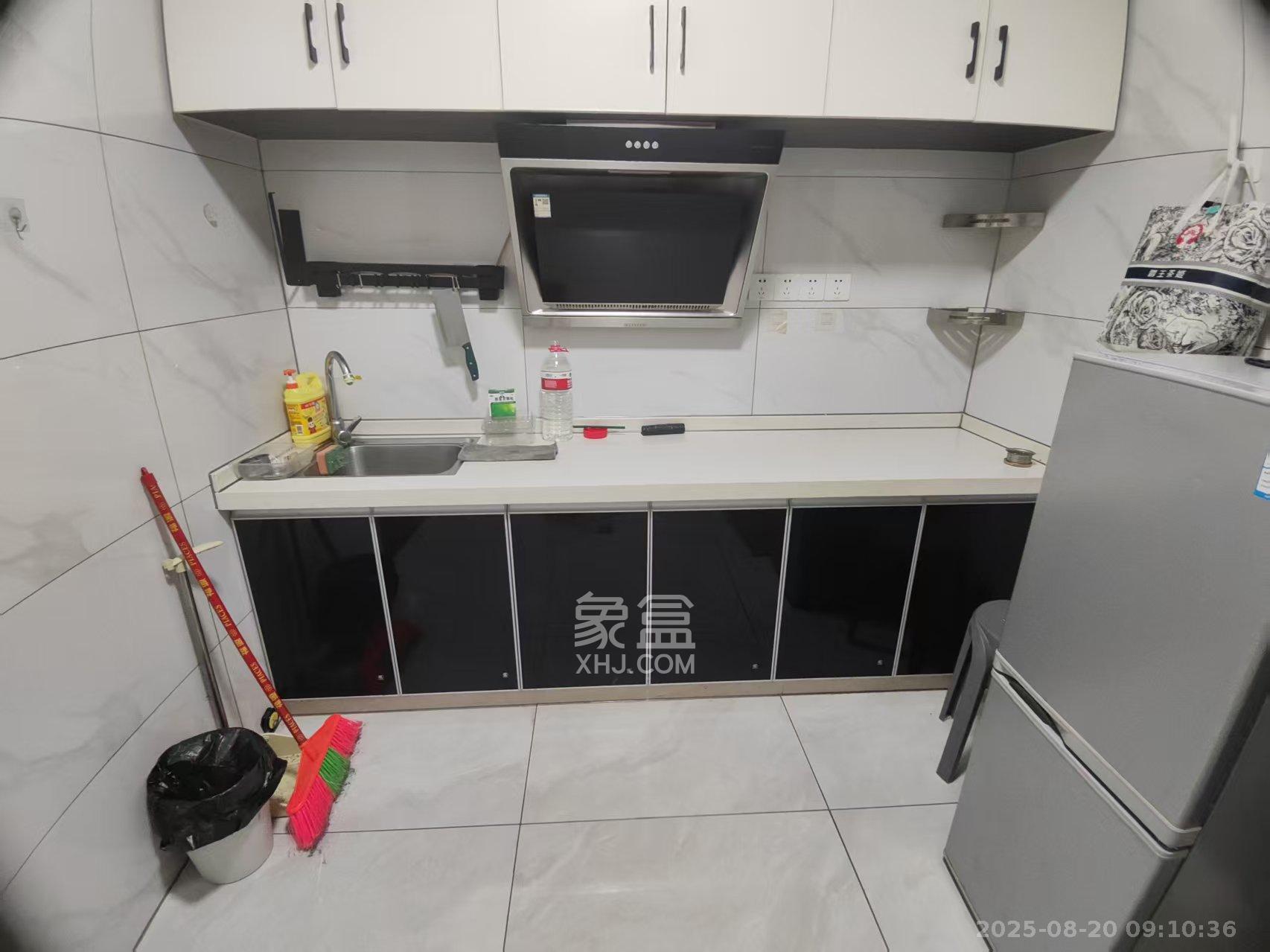 圭塘小区(圭塘一、二小区)  1室1厅1卫    1200.0元/月 圭塘小区(圭塘一、二小区)  1室1厅1卫    1200.0元/月室内图