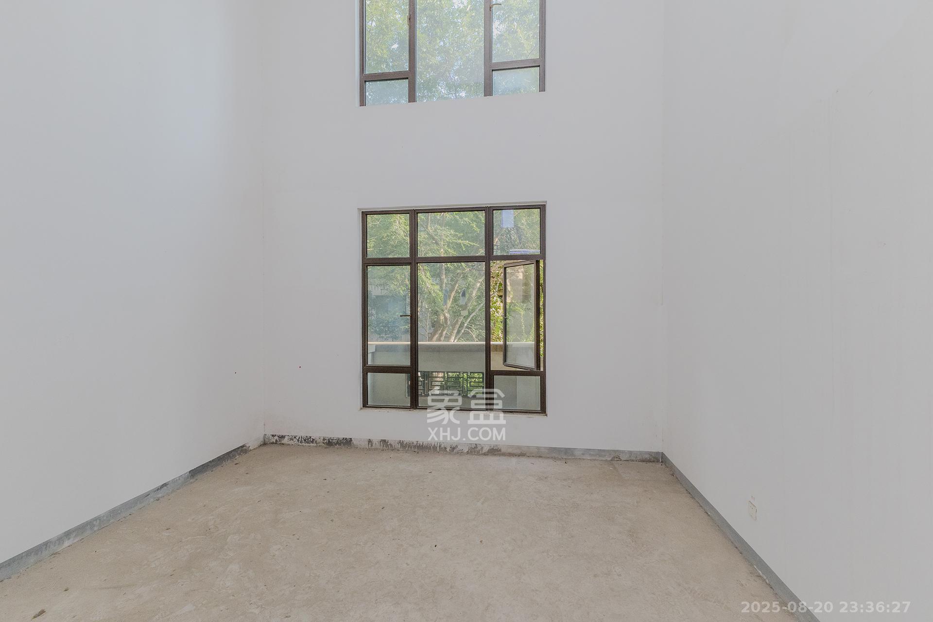 龙湖湘风原著(龙湖湘风星城)  6室2厅4卫    380.0万 龙湖湘风原著(龙湖湘风星城)  6室2厅4卫    380.0万