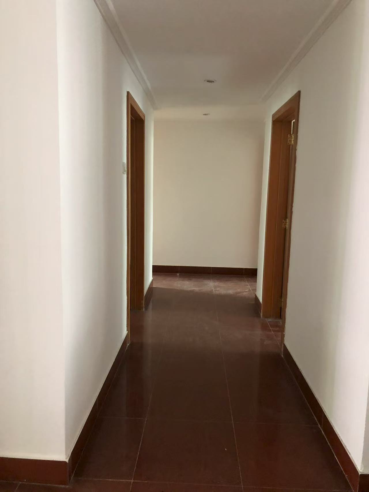 昌茂花园 4室2厅1卫 3000.0元/月 昌茂花园 4室2厅1卫 3000.0元/月室内图