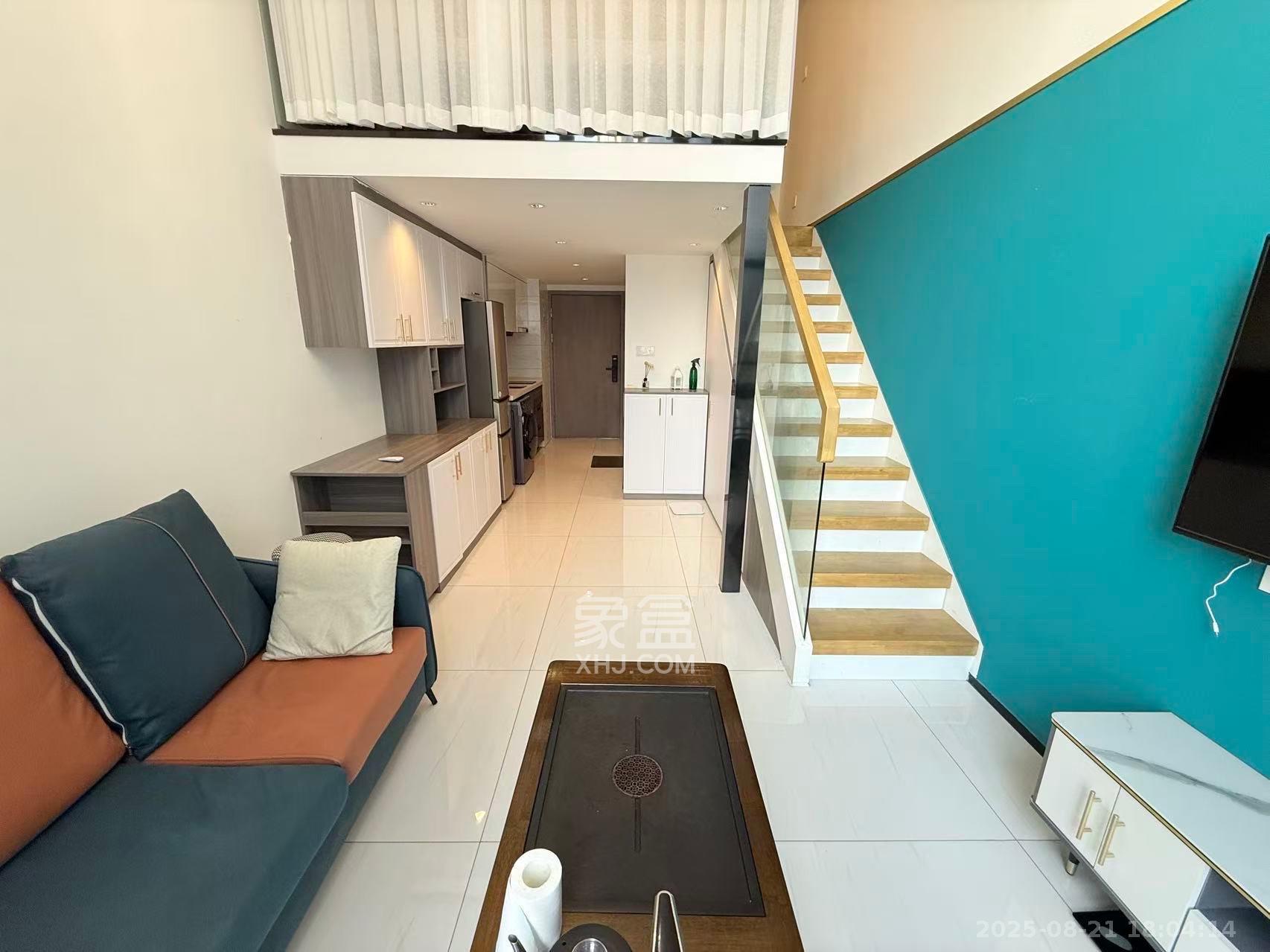 藏珑湖上公馆 1室0厅0卫 2200.0元/月 藏珑湖上公馆 1室0厅0卫 2200.0元/月室内图