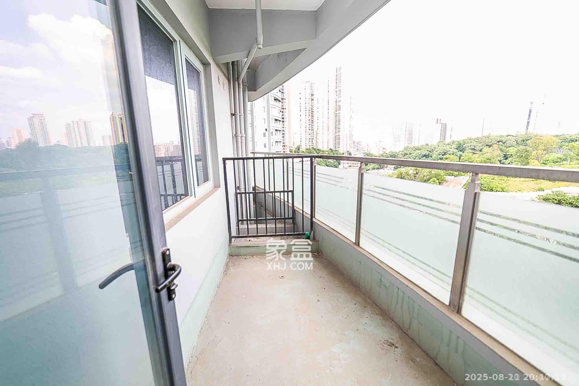 湘江颂 1室0厅0卫 12000.0元/月 湘江颂 1室0厅0卫 12000.0元/月室内图