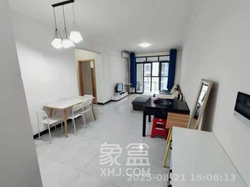 江南华府  3室2厅1卫   2700.00元/月室内图