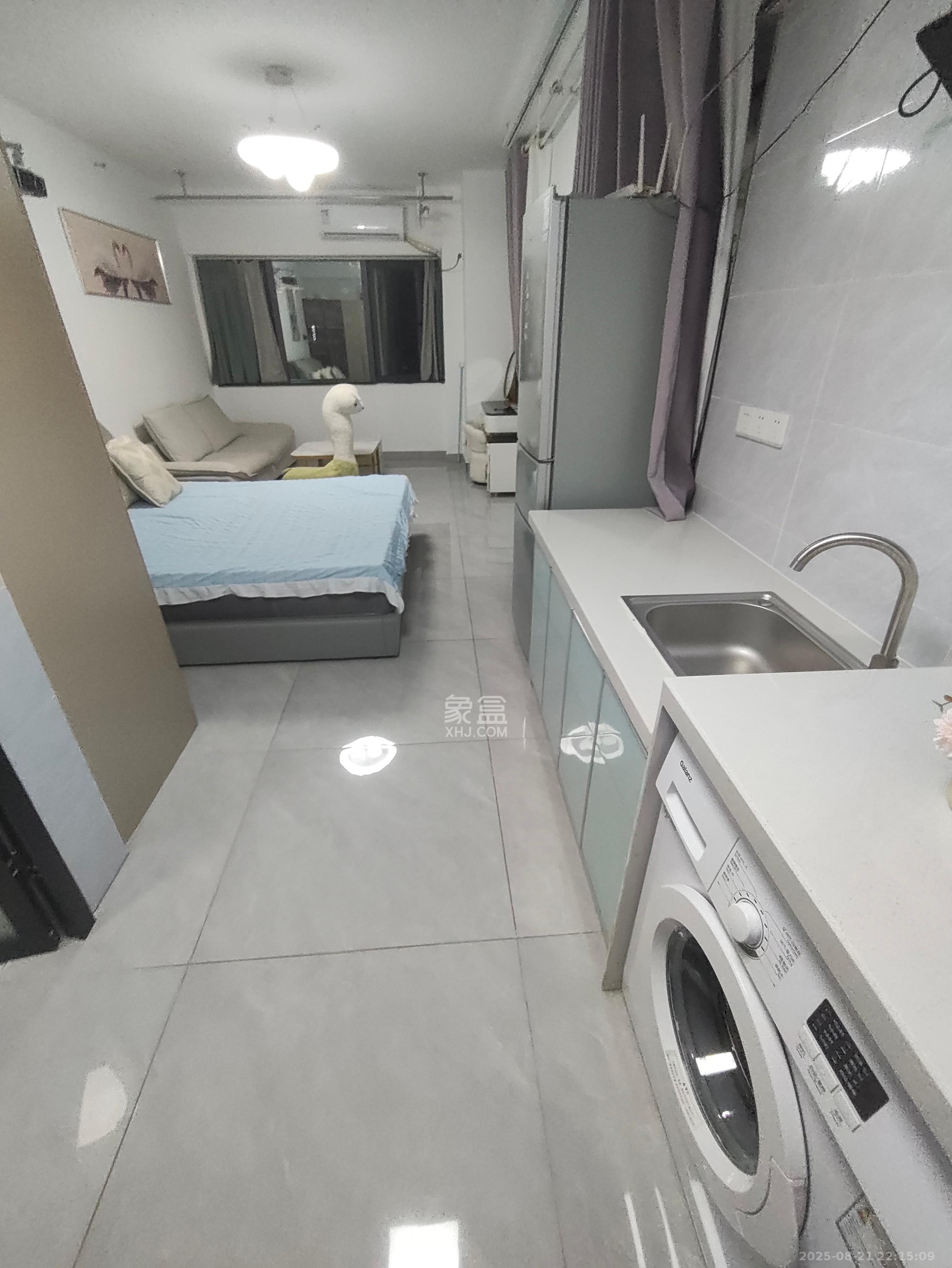 中交中央公园D5区  4室2厅2卫    1700.0元/月 中交中央公园D5区  4室2厅2卫    1700.0元/月室内图