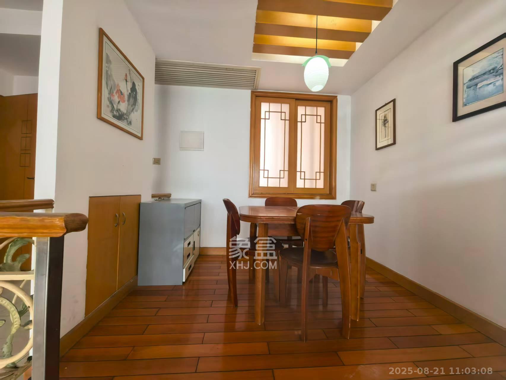 湘农桥社区  3室2厅2卫    3700.0元/月 湘农桥社区  3室2厅2卫    3700.0元/月室内图