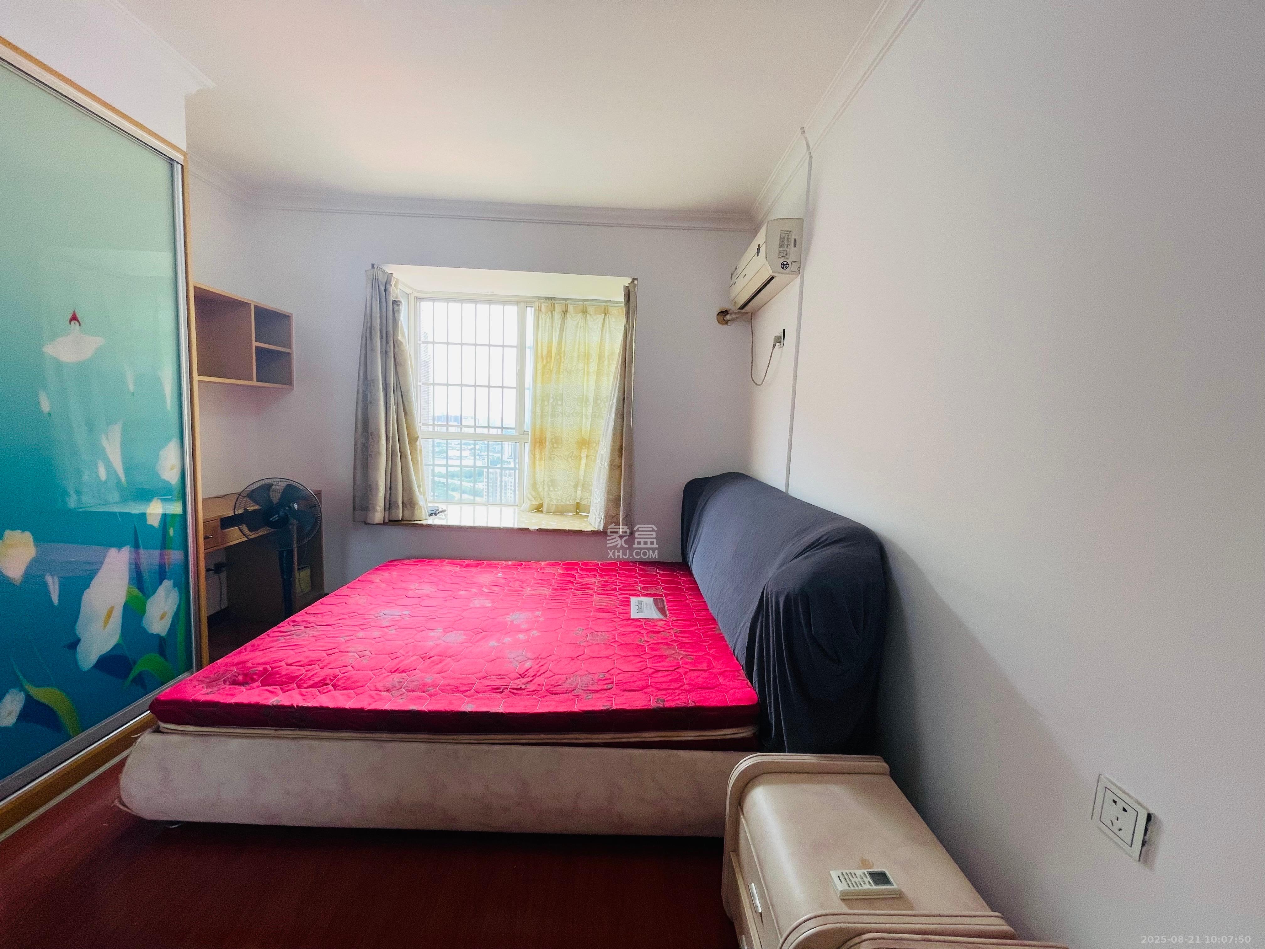 紫晶城 3室2厅2卫 1800.00元/月 紫晶城 3室2厅2卫 1800.00元/月室内图