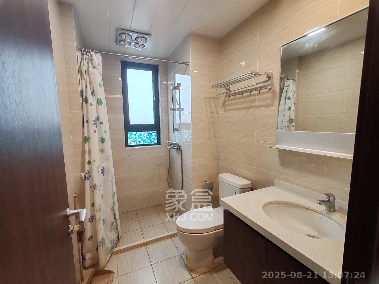 汇金城/嘉华城(二期、三期)  3室2厅2卫    2600.0元/月 汇金城/嘉华城(二期、三期)  3室2厅2卫    2600.0元/月室内图