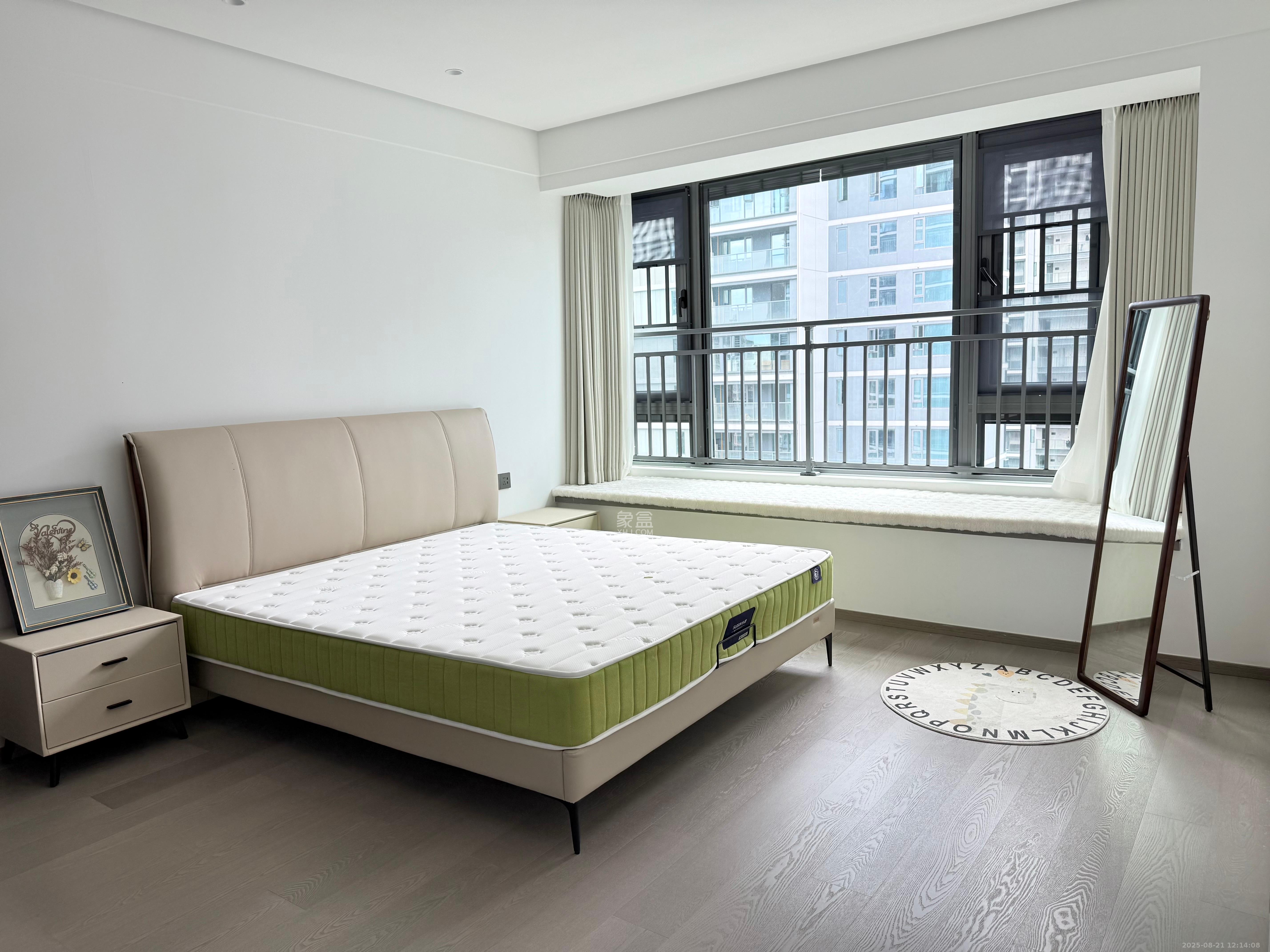 招商蛇口滨江境 4室2厅2卫 10000.0元/月 招商蛇口滨江境 4室2厅2卫 10000.0元/月室内图