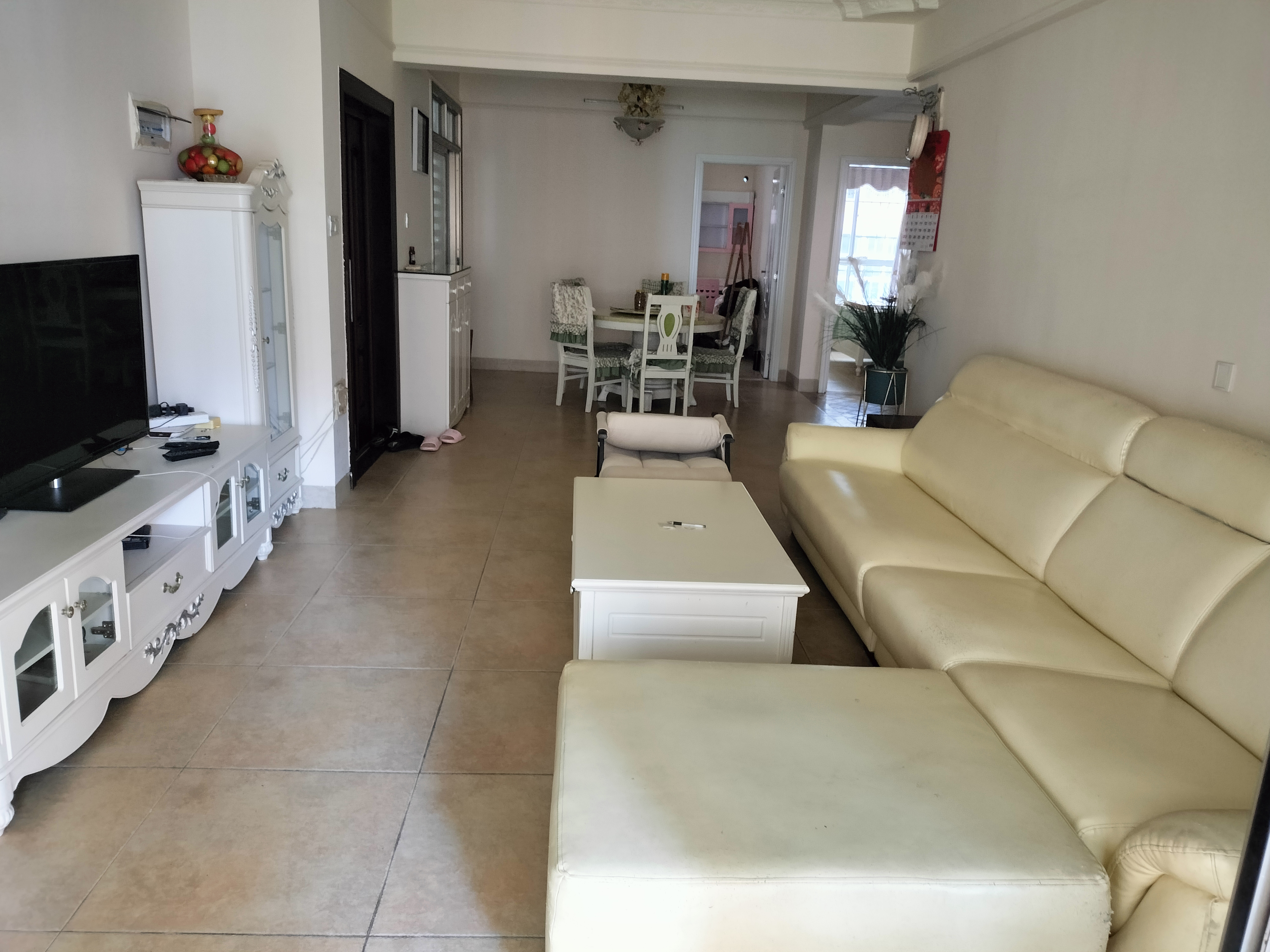 宁江花园 3室2厅2卫 2700.0元/月 宁江花园 3室2厅2卫 2700.0元/月室内图