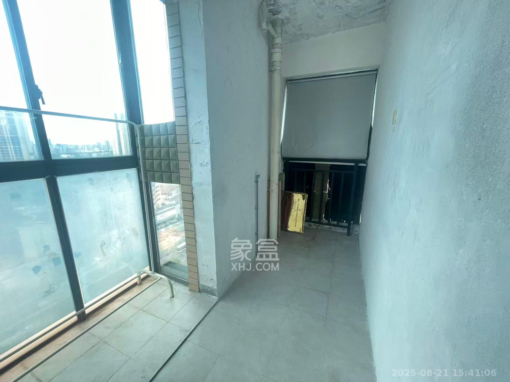 加加大街（华景苑）  1室1厅1卫    1500.0元/月室内图