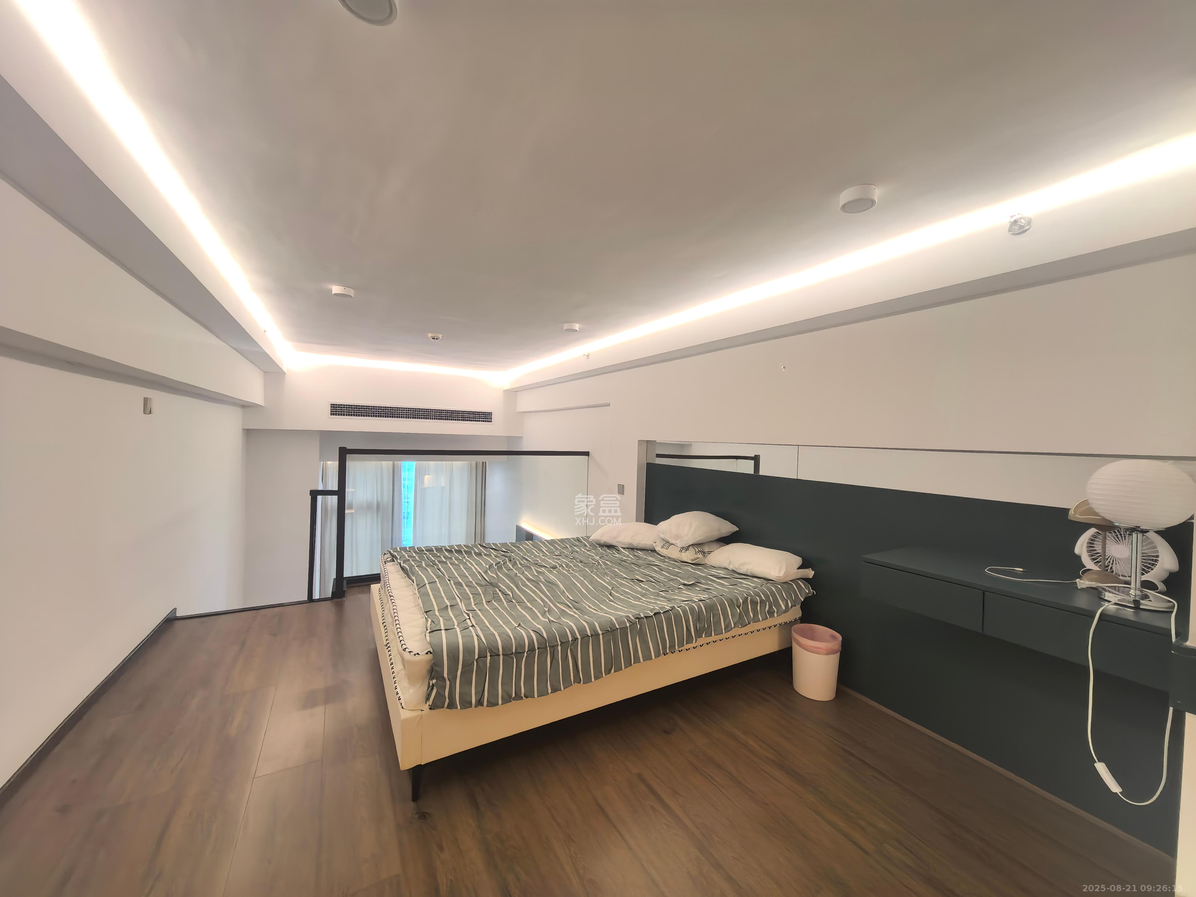 敬天广场  1室1厅1卫    2600.0元/月室内图