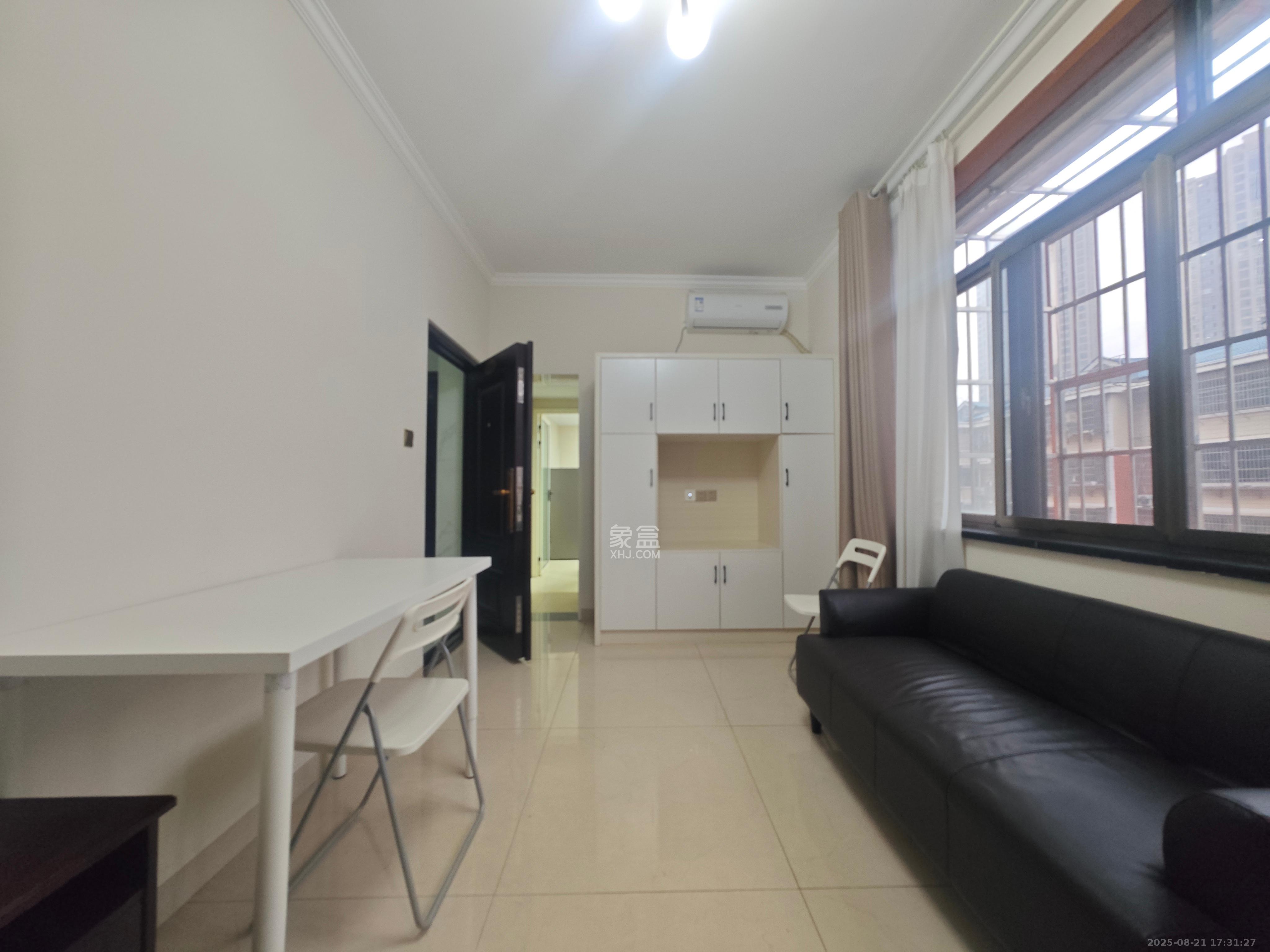 洪西安置小区(洪缘小区) 1室1厅1卫 1400.0元/月 洪西安置小区(洪缘小区) 1室1厅1卫 1400.0元/月室内图