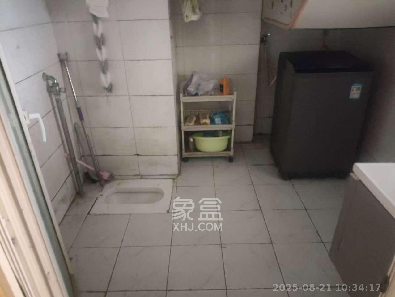 华菱蓝调国际（华菱.香墅美地）  1室2厅1卫    1500.0元/月室内图