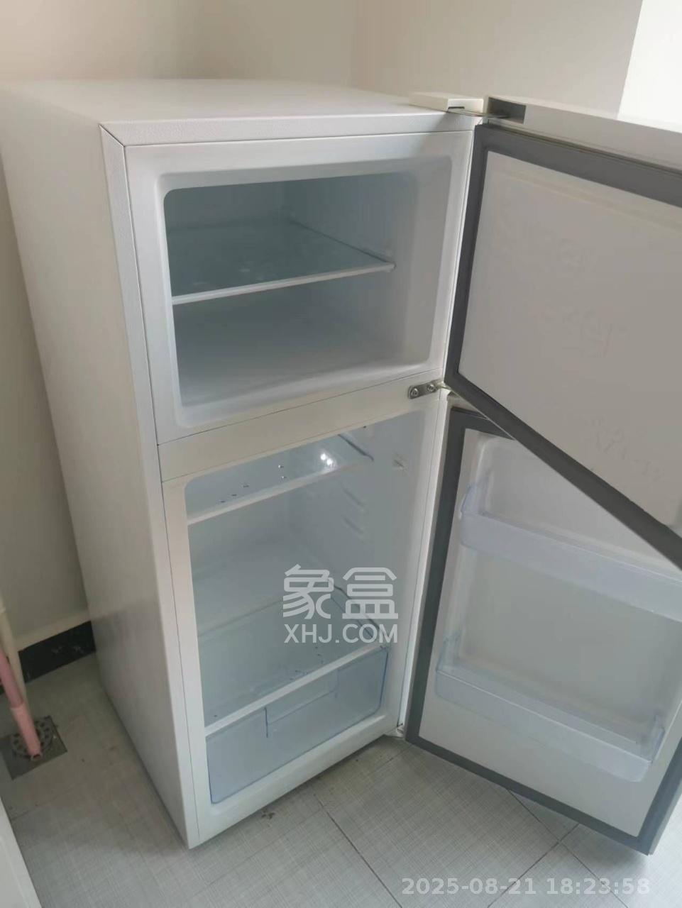 怡海星城  1室1厅1卫   1000.00元/月室内图