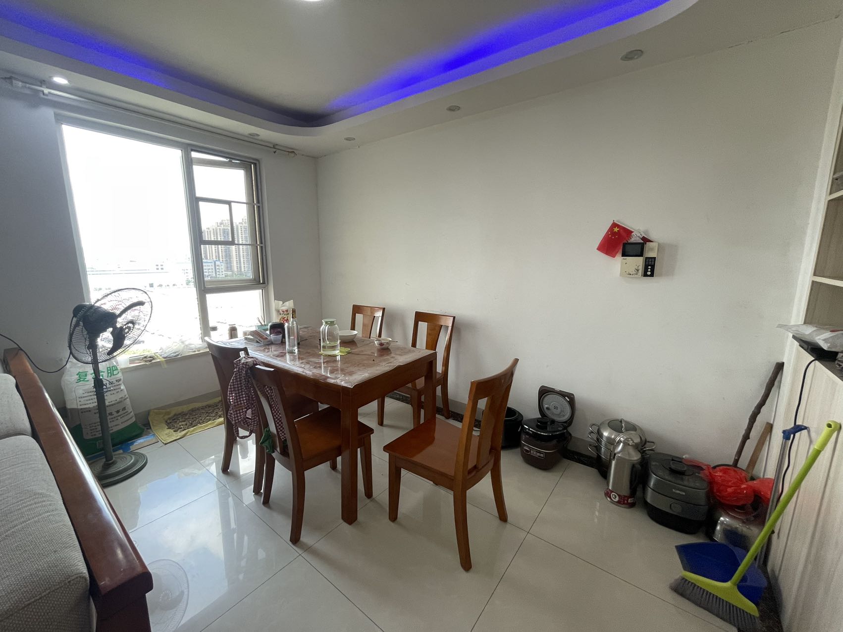 佳兆业金域天下三期 3室2厅2卫 44.0万 佳兆业金域天下三期 3室2厅2卫 44.0万室内图