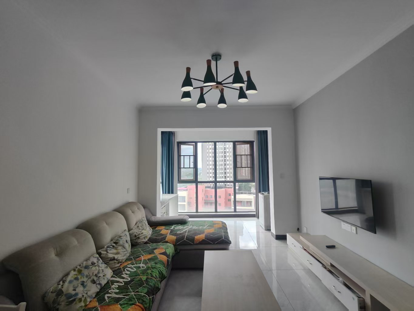 春藤小镇 3室2厅1卫 62.8万 春藤小镇 3室2厅1卫 62.8万室内图