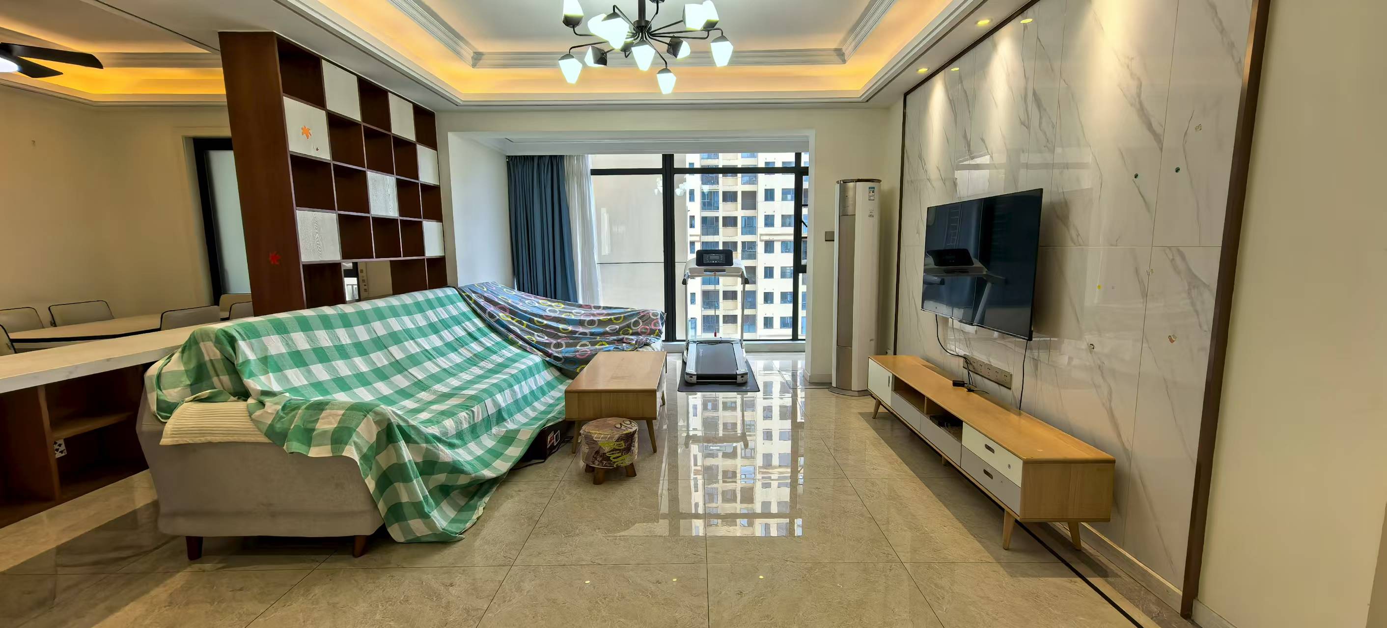 桂花城 4室2厅2卫 73.0万 桂花城 4室2厅2卫 73.0万室内图