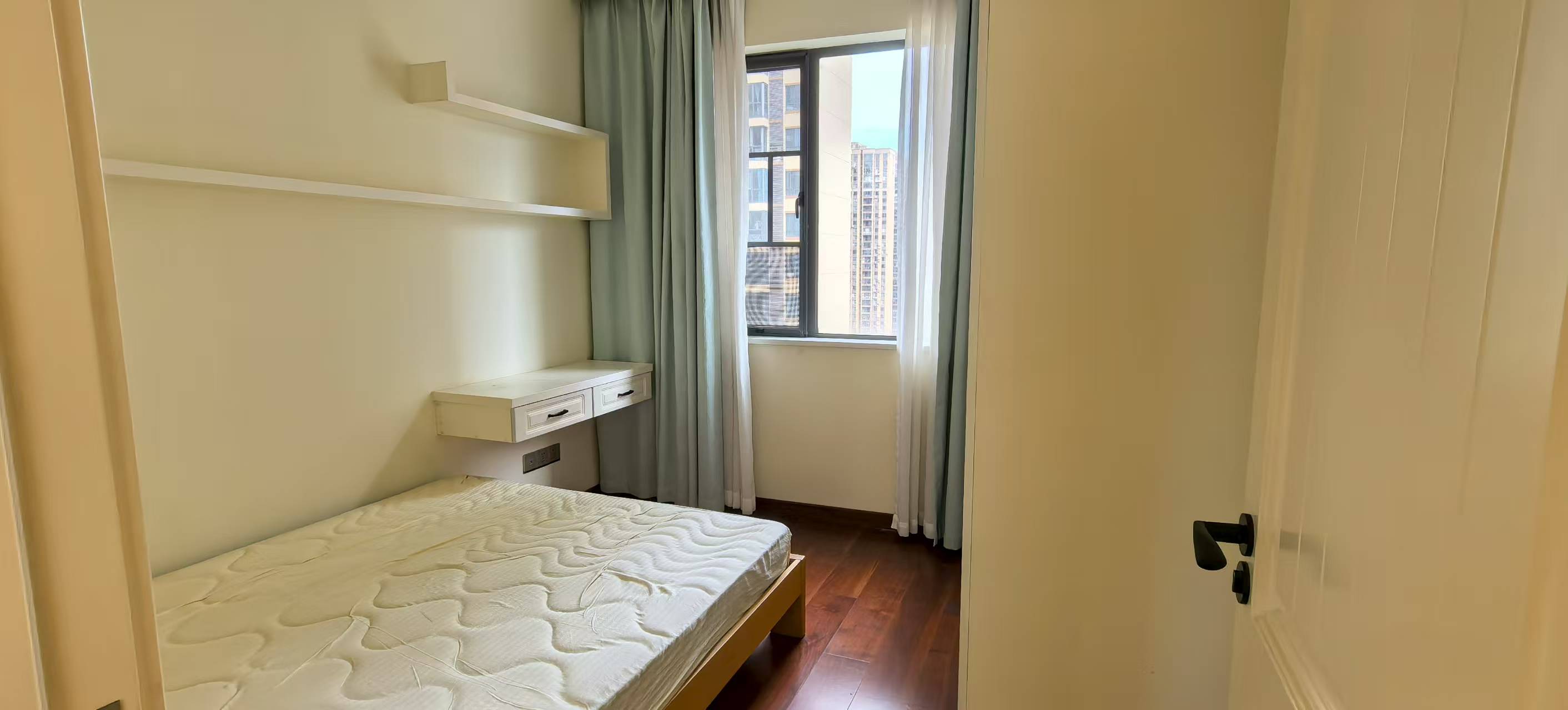 桂花城 4室2厅2卫 73.0万 桂花城 4室2厅2卫 73.0万室内图