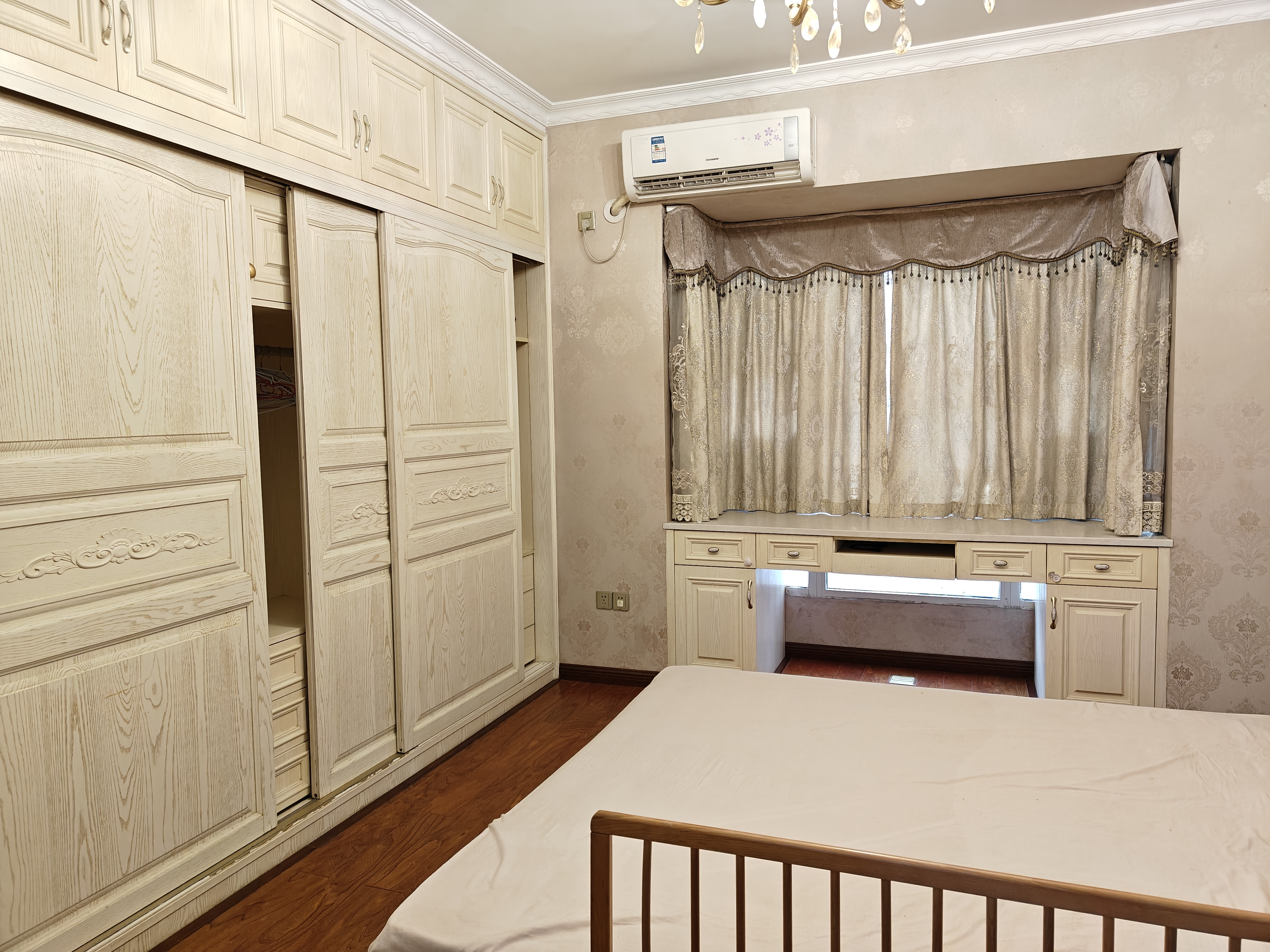 华晨御园 3室2厅2卫 90.0万 华晨御园 3室2厅2卫 90.0万室内图