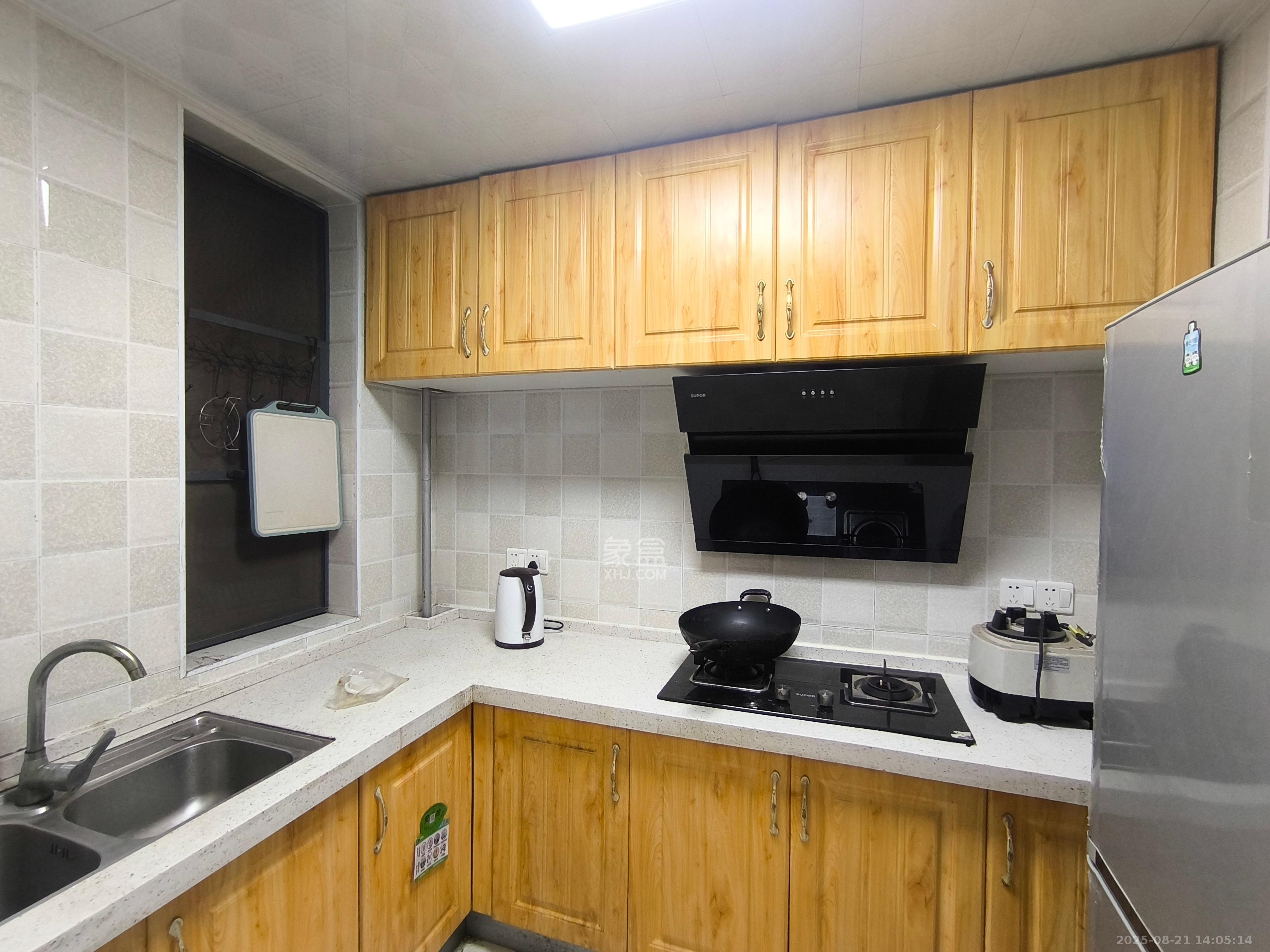 海伦堡爱ME城市  3室2厅1卫    2300.0元/月室内图