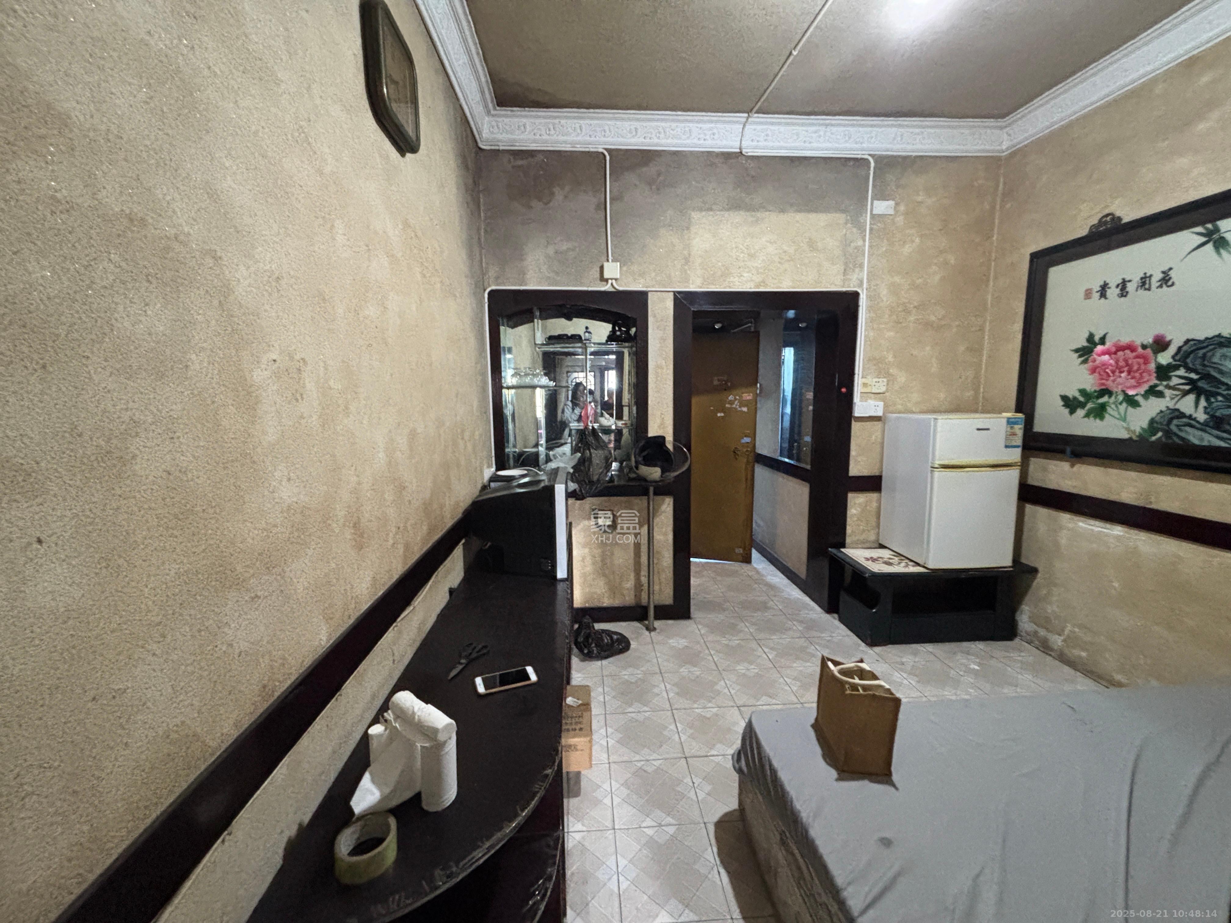 九仪里 1室1厅1卫 1200.0元/月 九仪里 1室1厅1卫 1200.0元/月室内图