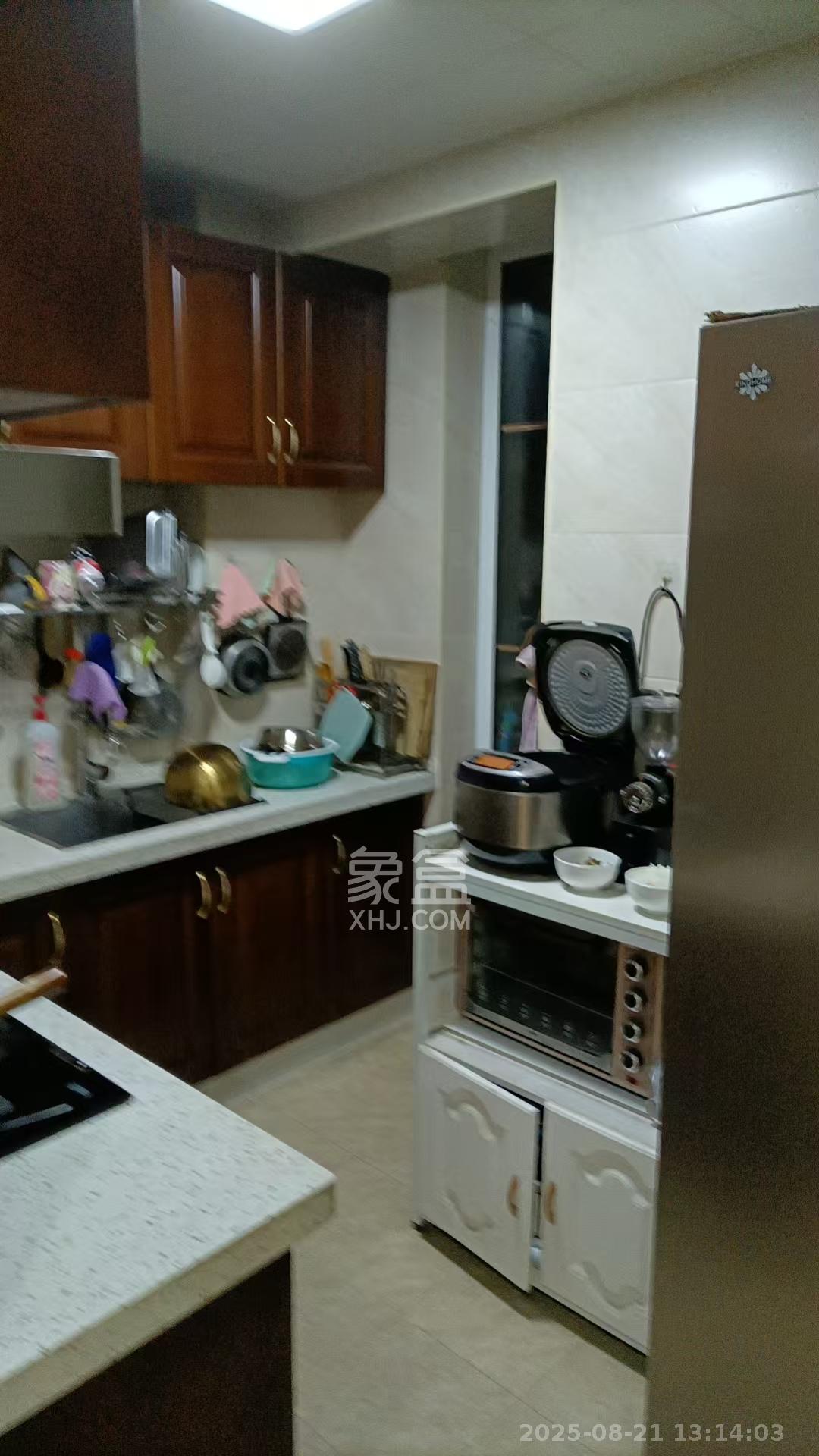 振业城二期  1室0厅0卫   3200.00元/月室内图